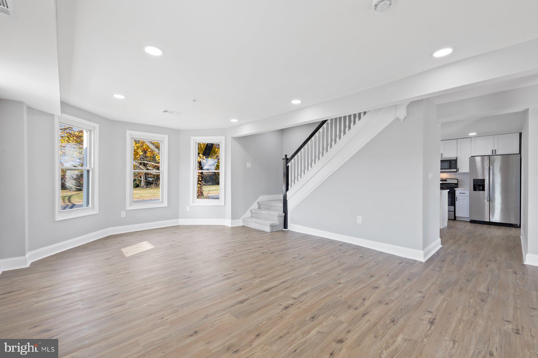 HAMPSTEAD - Residential