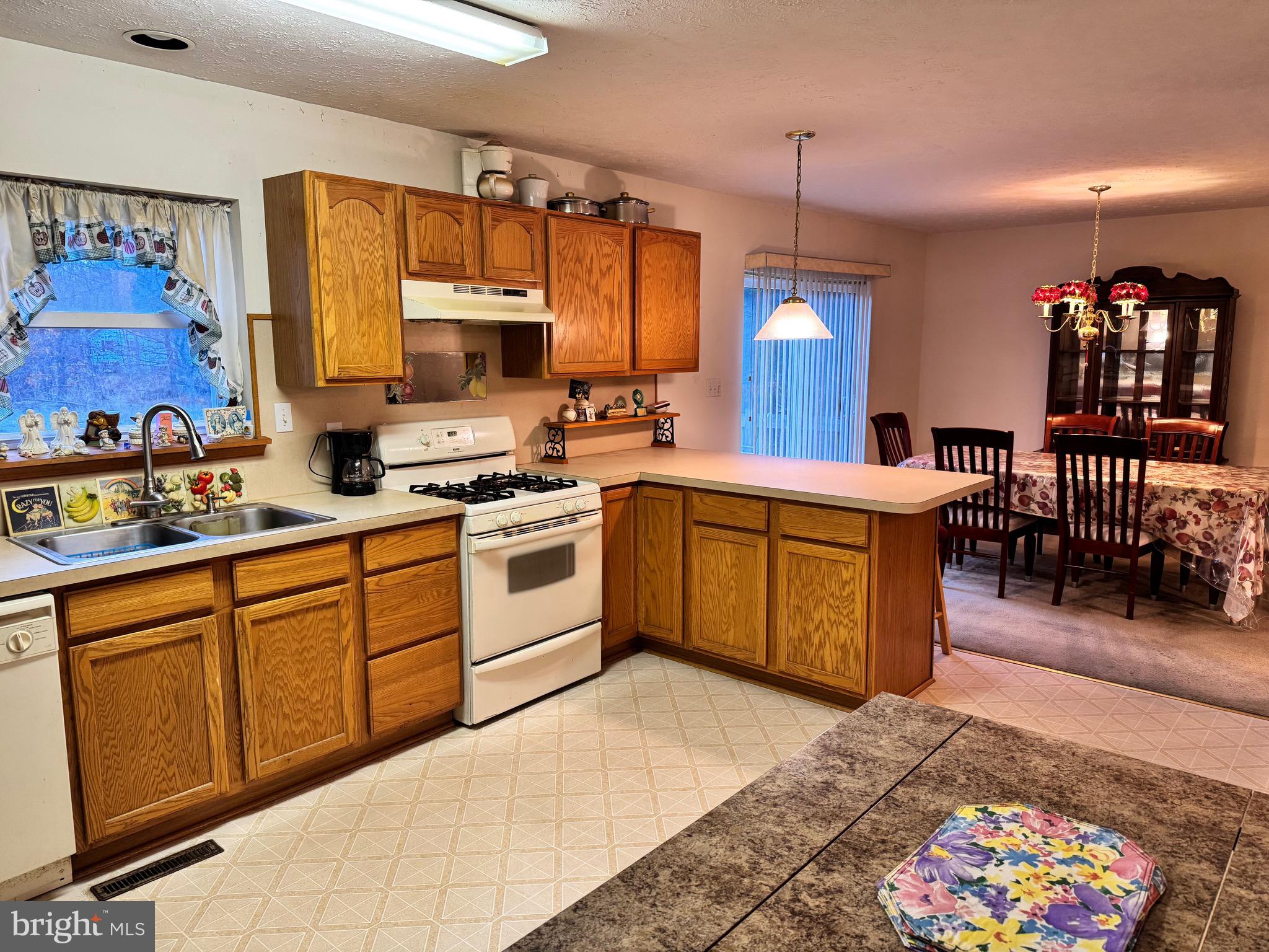 STILLWATER ESTATES - Residential