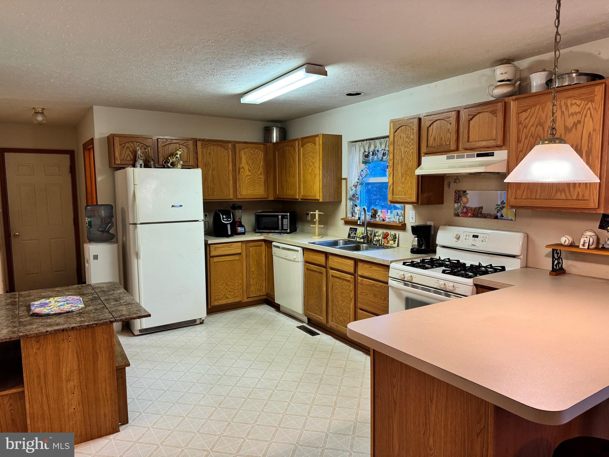 STILLWATER ESTATES - Residential