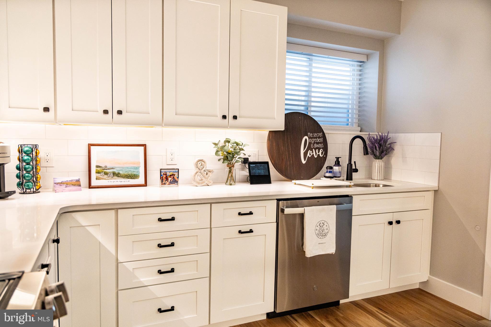 MEDIA - Residential Lease