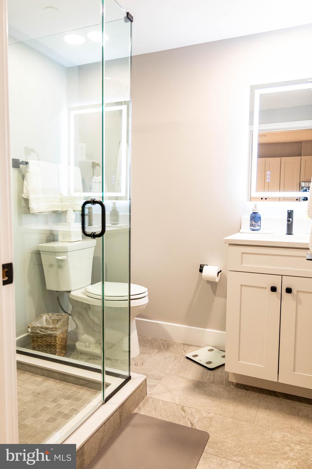 MEDIA - Residential Lease