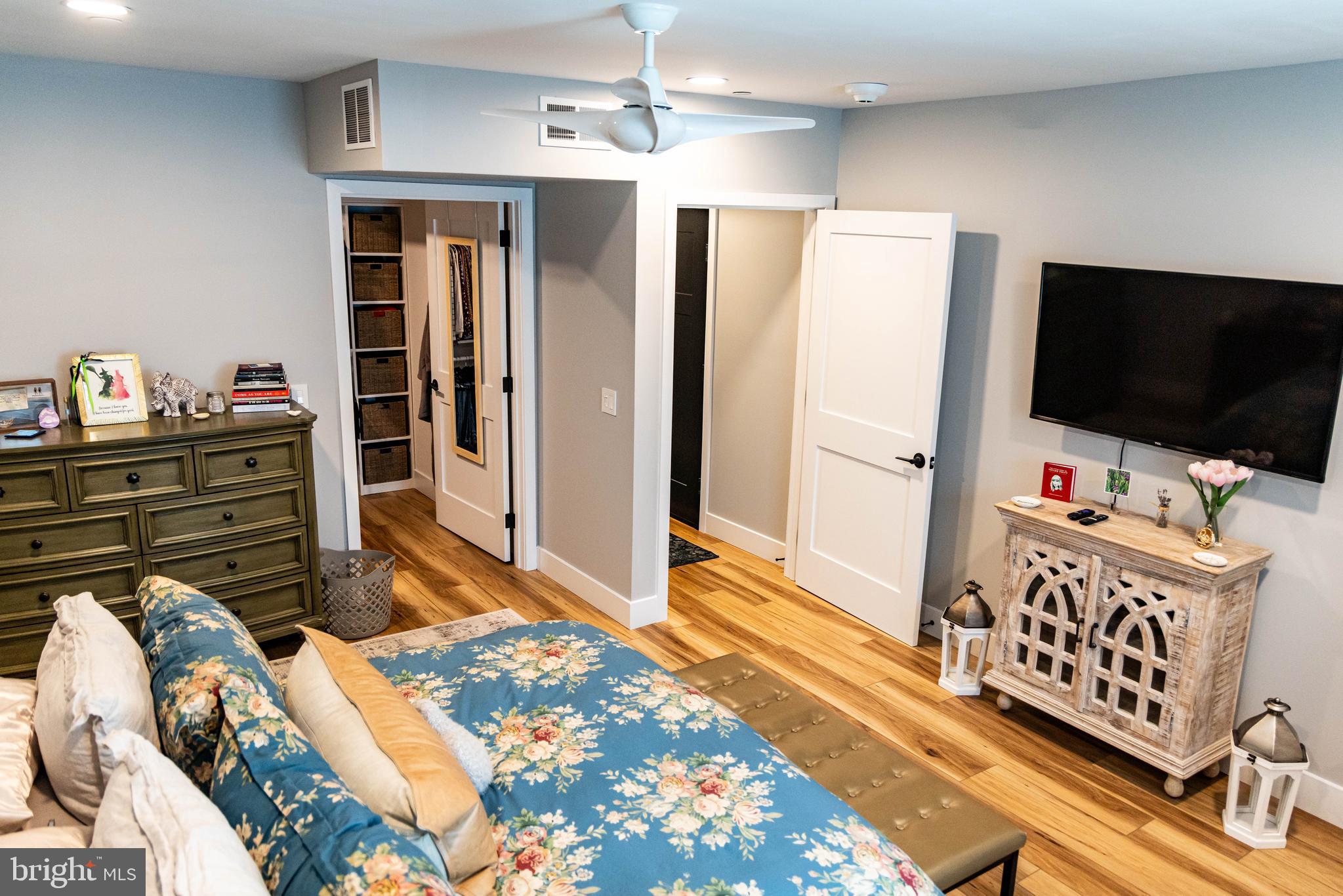 MEDIA - Residential Lease