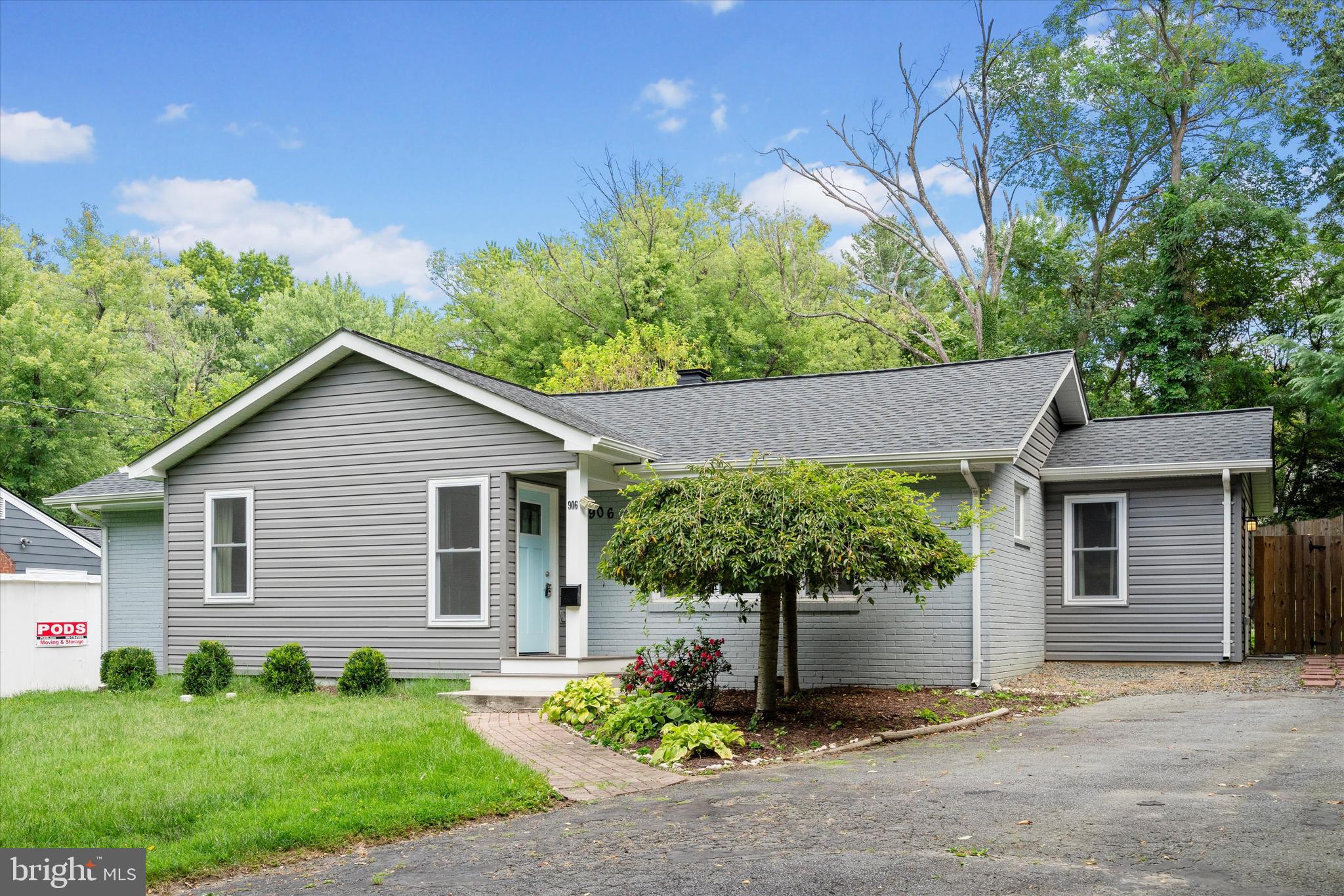 A modern, well-maintained single-family home available for immediate move-in! This 3-bedroom, 2-bathroom home offers one-level living on a 1/3 acre lot and features an enormous fenced backyard with two patios and a large pergola—perfect for outdoor relaxation. As you enter, you’re welcomed into the living room with modern LVP floors and recessed lighting. Just off the living room is the updated kitchen with granite countertops, stainless steel appliances, and abundant cabinetry. Adjacent to the kitchen, the dining area opens to the backyard patio for easy indoor-outdoor living. A convenient mudroom on the main level includes a washer and dryer, adding everyday functionality to the home.
Both bathrooms are stunning and have been thoughtfully updated with spacious vanities, and the primary suite features its own private ensuite bathroom. A long driveway provides ample parking.
Best of all, the home is in a fantastic location—minutes from Downtown Herndon and major commuting routes such as Innovation Center Metro Station, Route 28, Dulles Toll Road, Dulles Airport, and Route 7. You’ll also be close to grocery stores, restaurants, shopping, the W&OD Trail, and more. Everything you need, ready for you to call home!