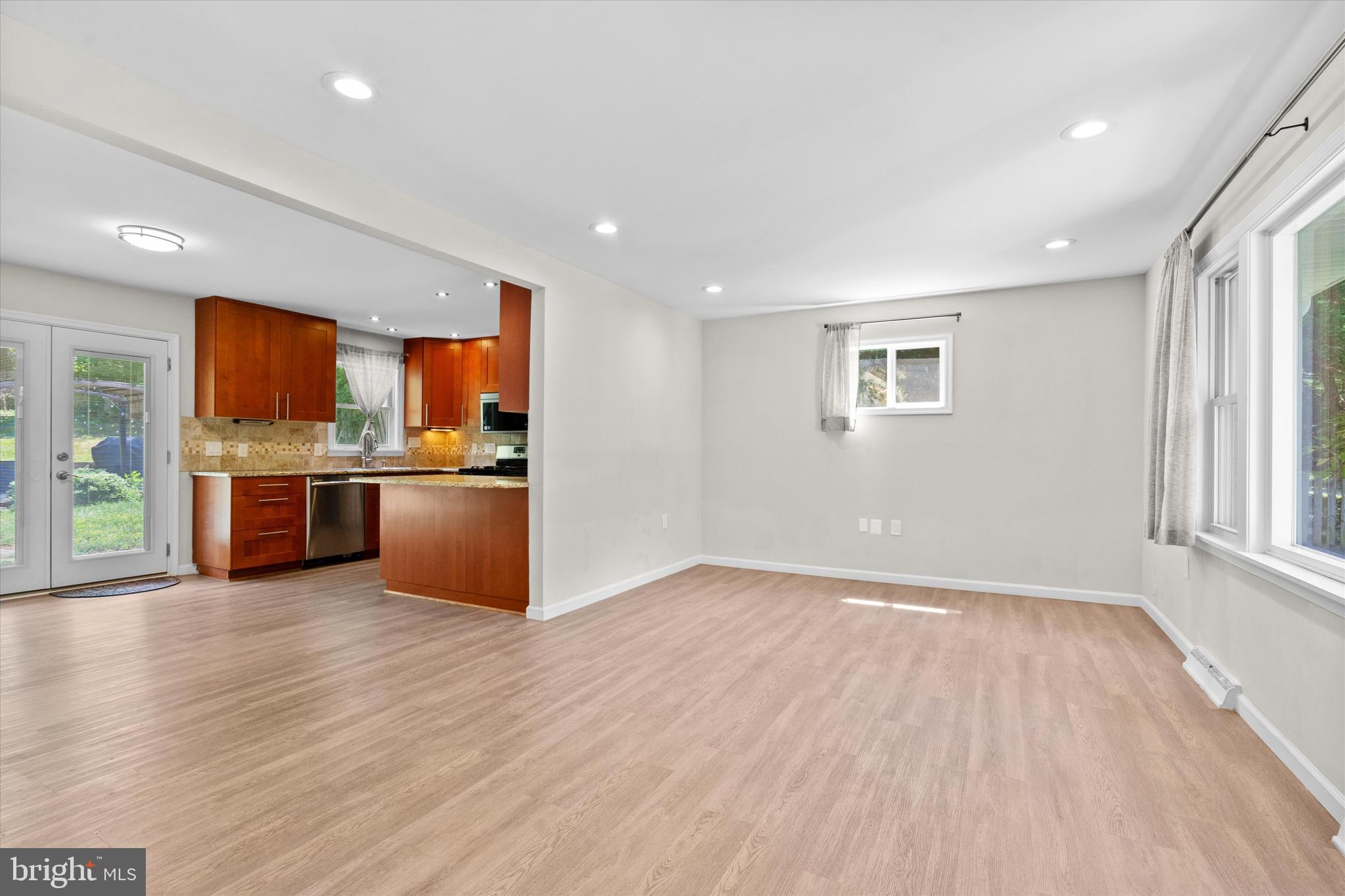 SAUBERS - Residential Lease