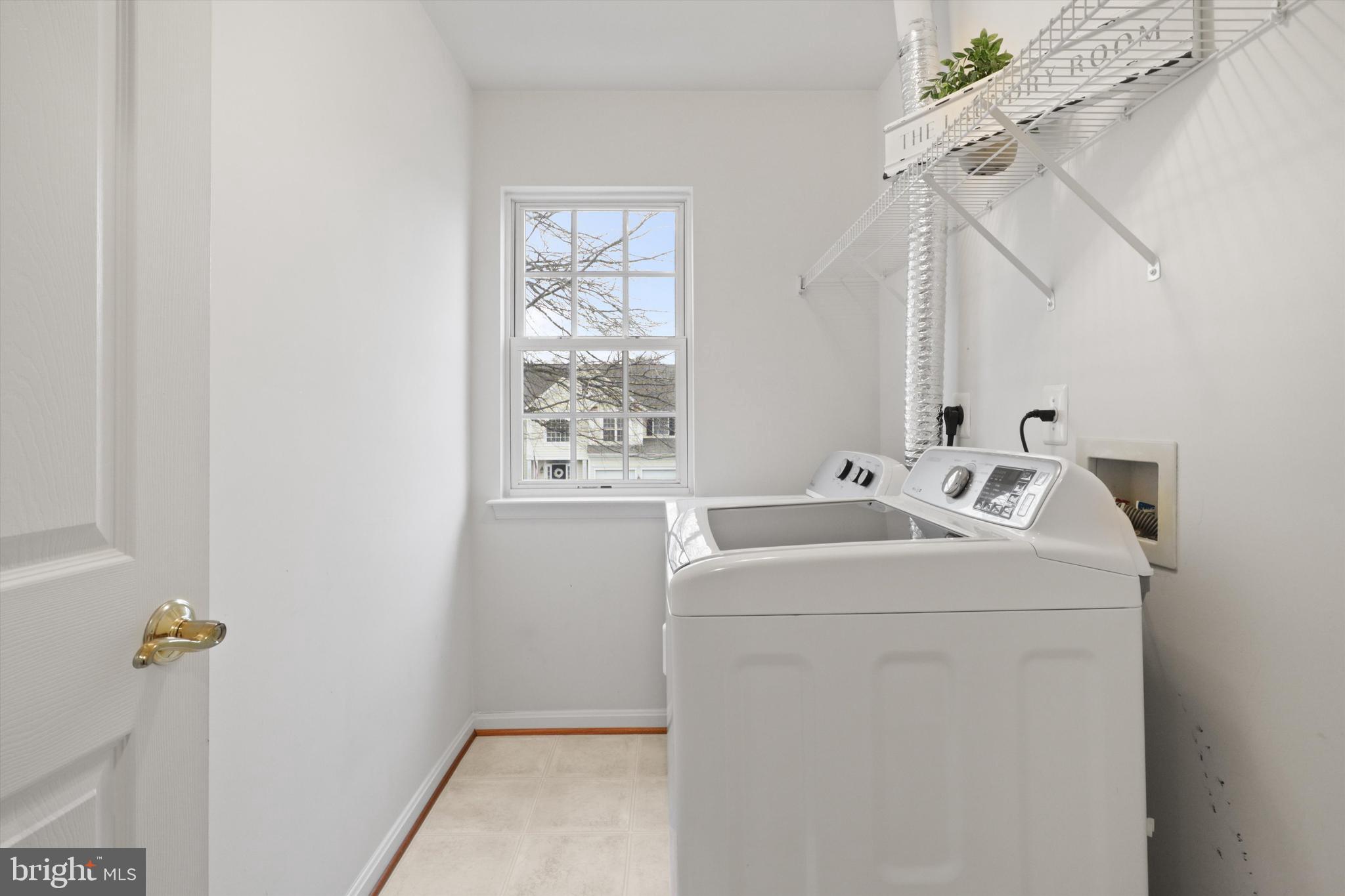 VICTORY LAKES - Residential