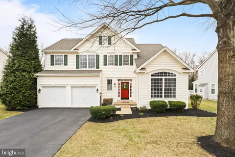 12741 Victory Lakes Loop, Bristow, VA MLS: VAPW2088950