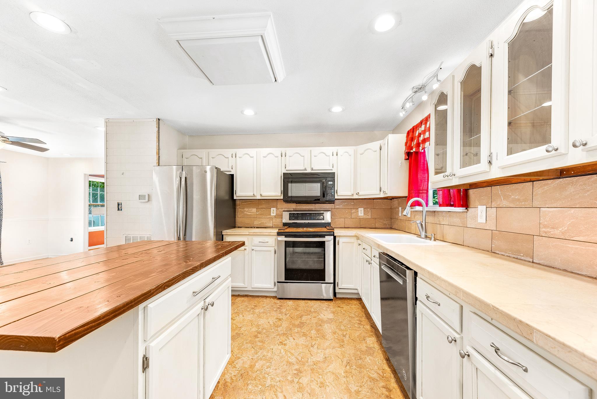 CHESAPEAKE RANCH ESTATES - Residential