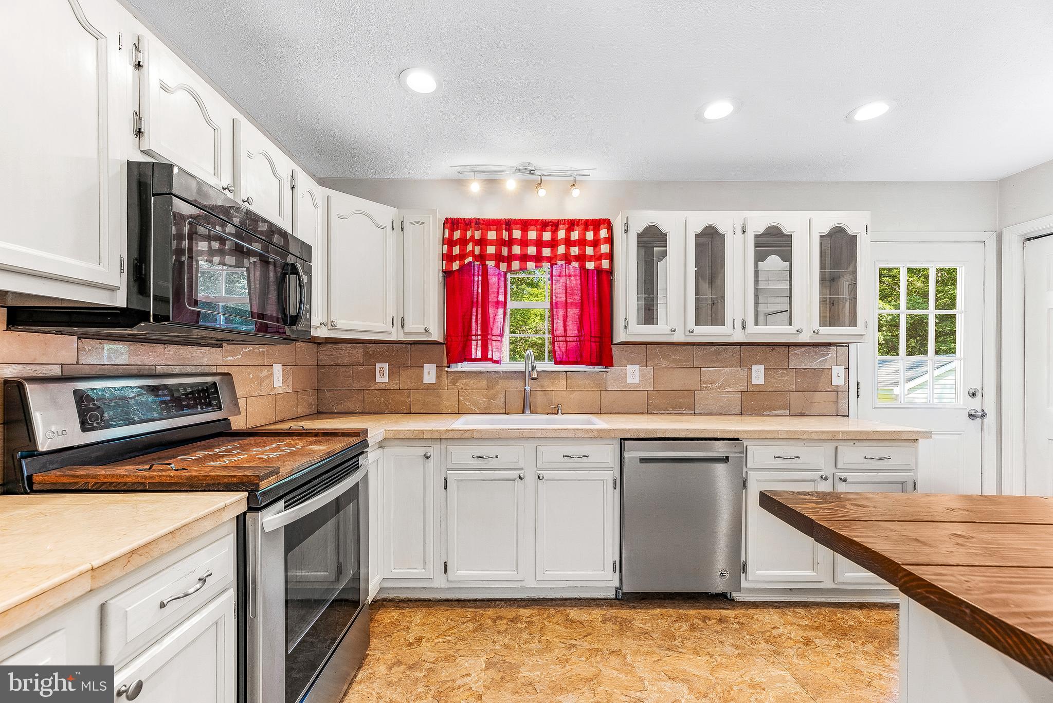 CHESAPEAKE RANCH ESTATES - Residential