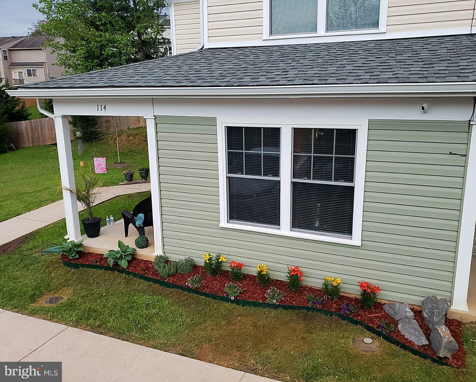 STERLING COURT - Residential