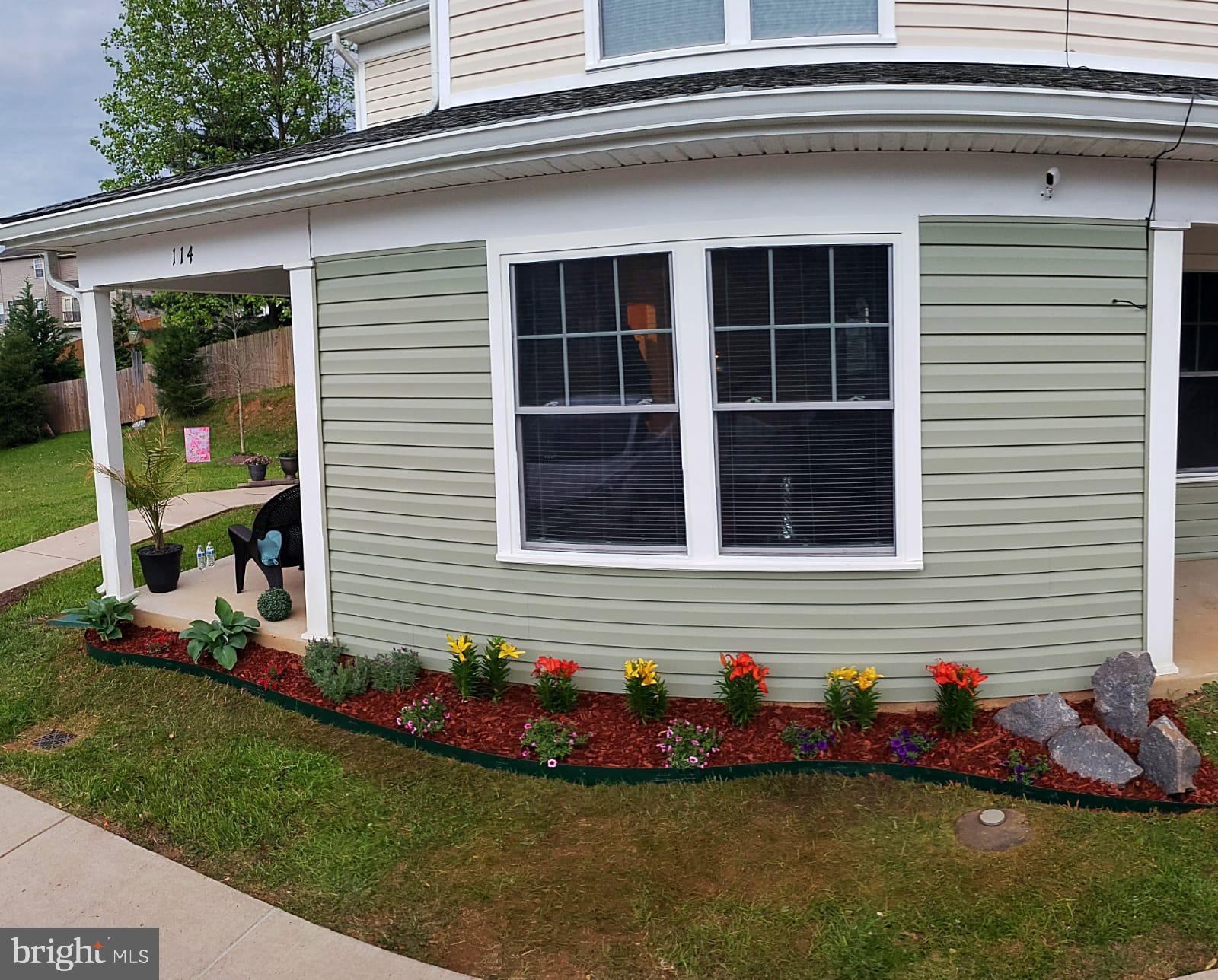 STERLING COURT - Residential