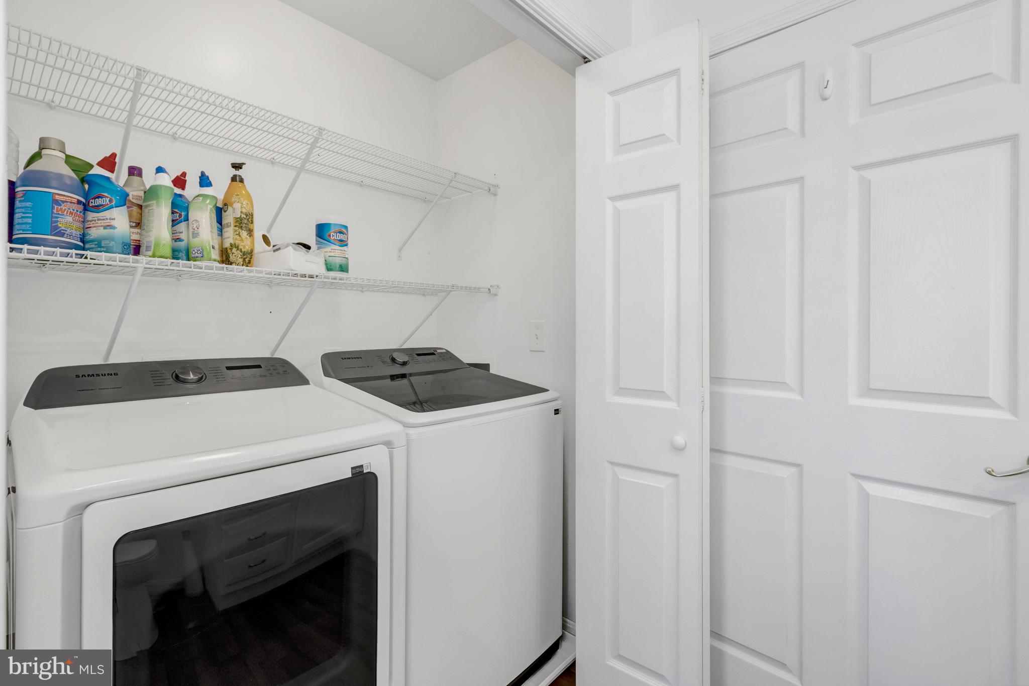 STERLING COURT - Residential