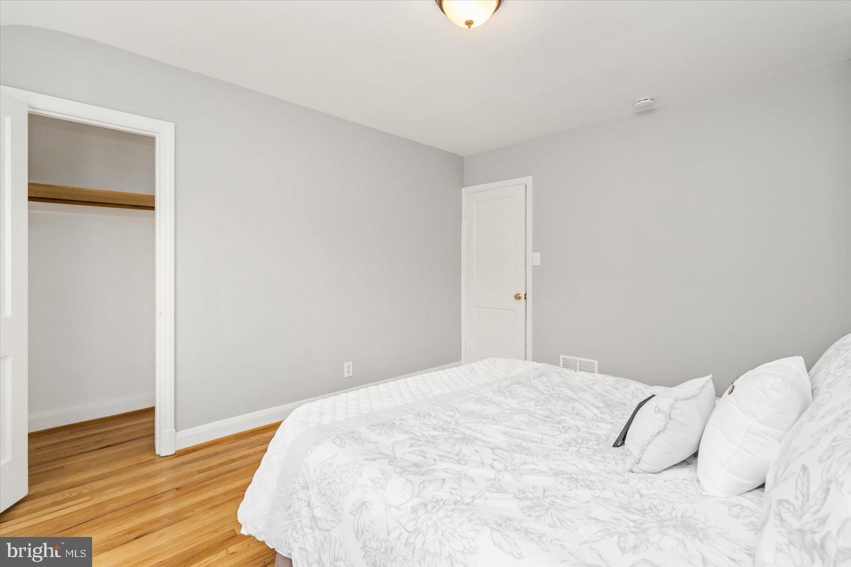 VIOLETVILLE - Residential