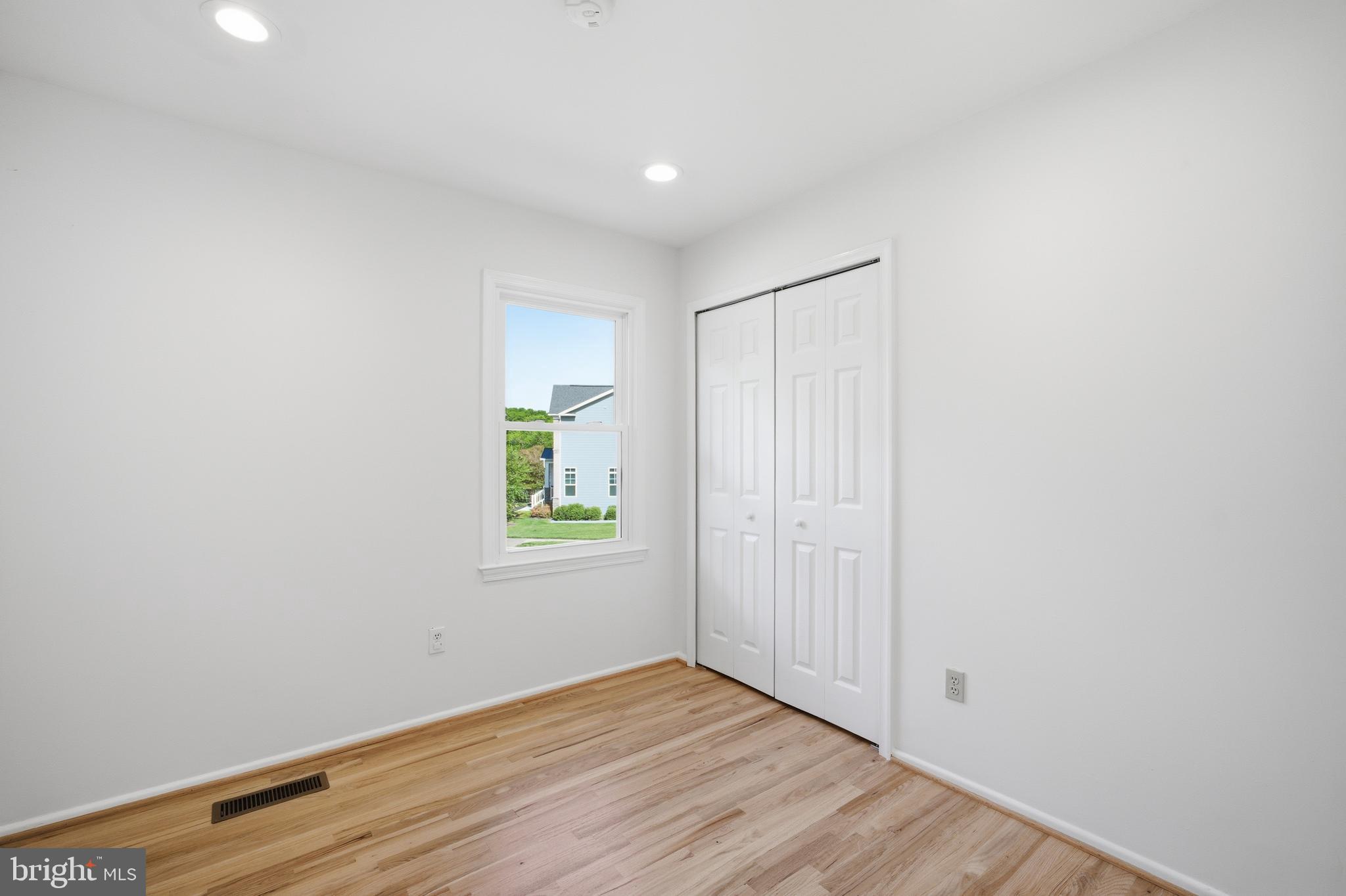 TIBURON - Residential