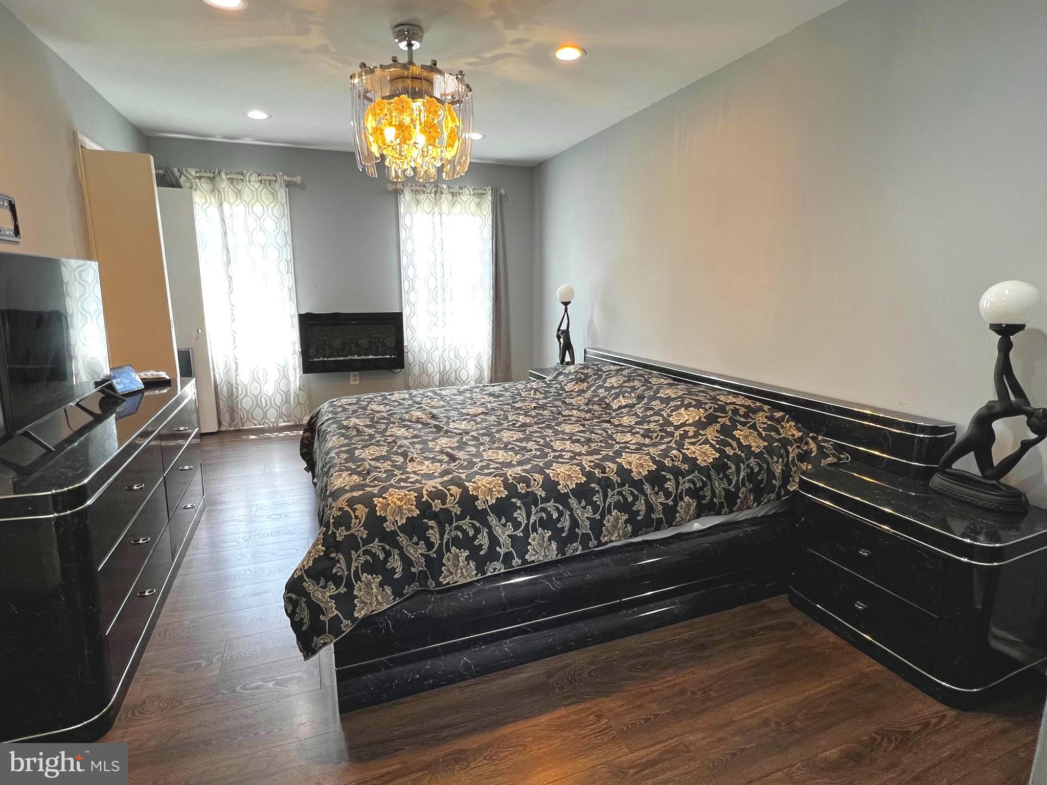 TIBURON - Residential