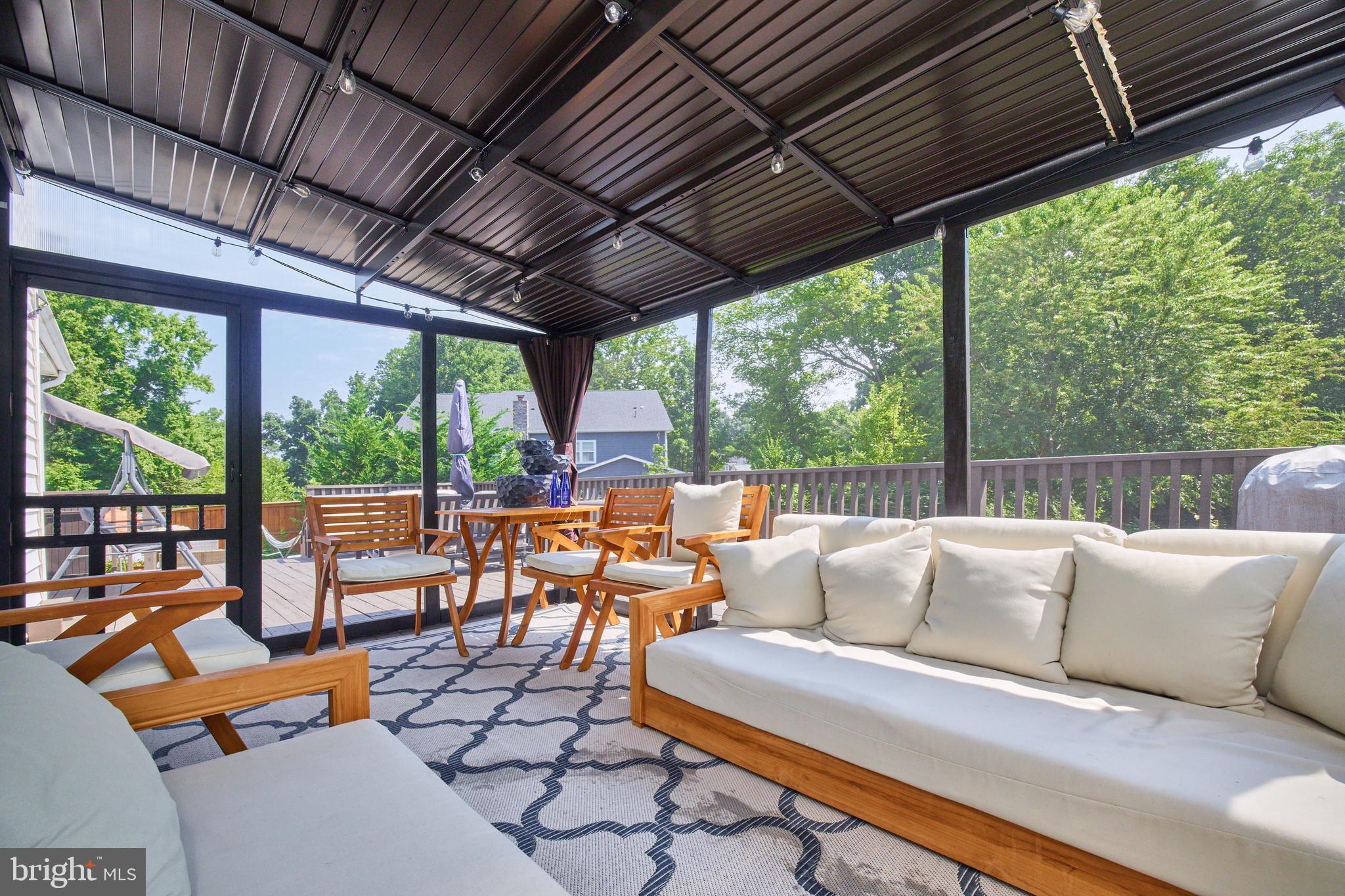 TIBURON - Residential