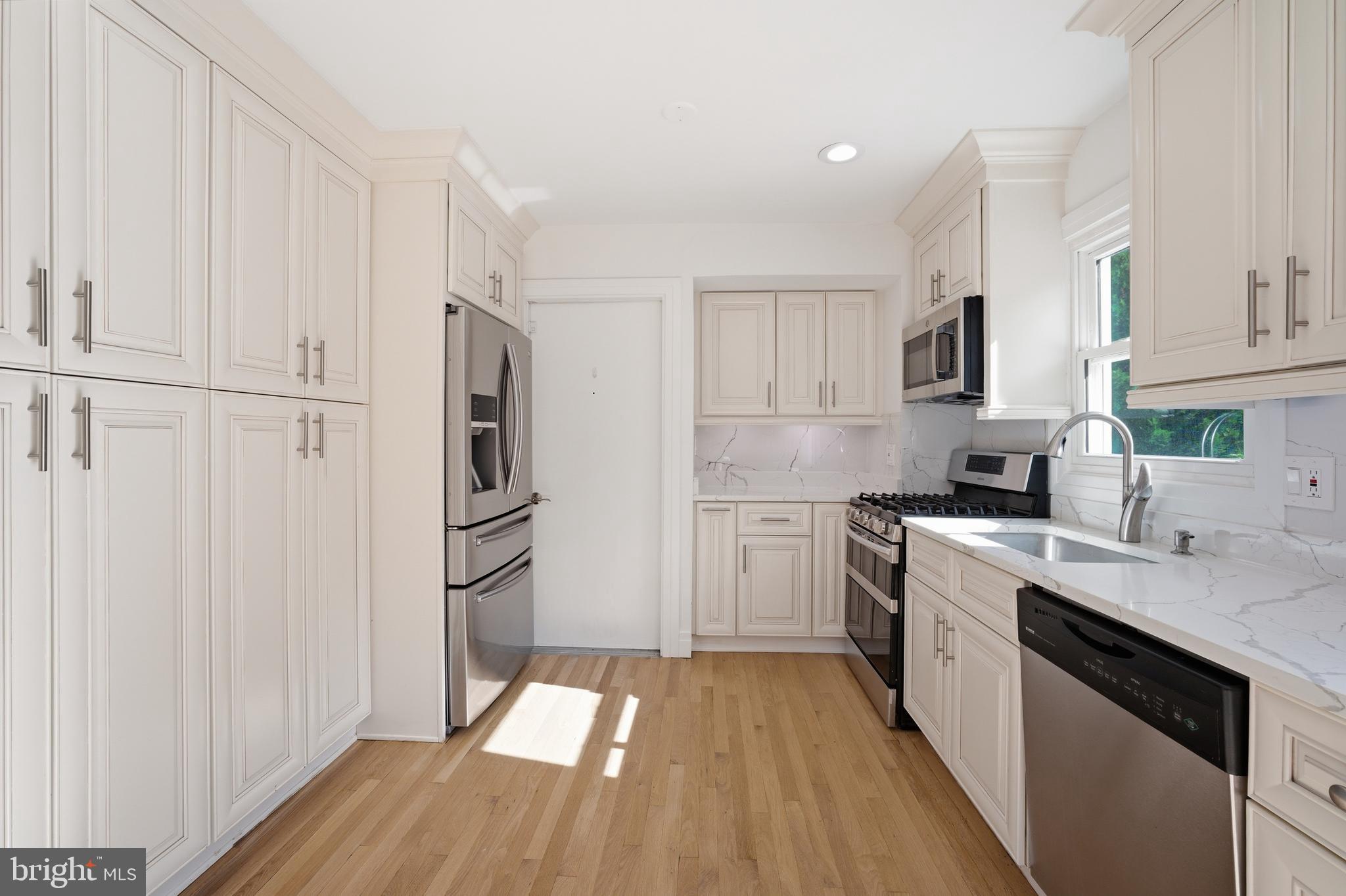 TIBURON - Residential