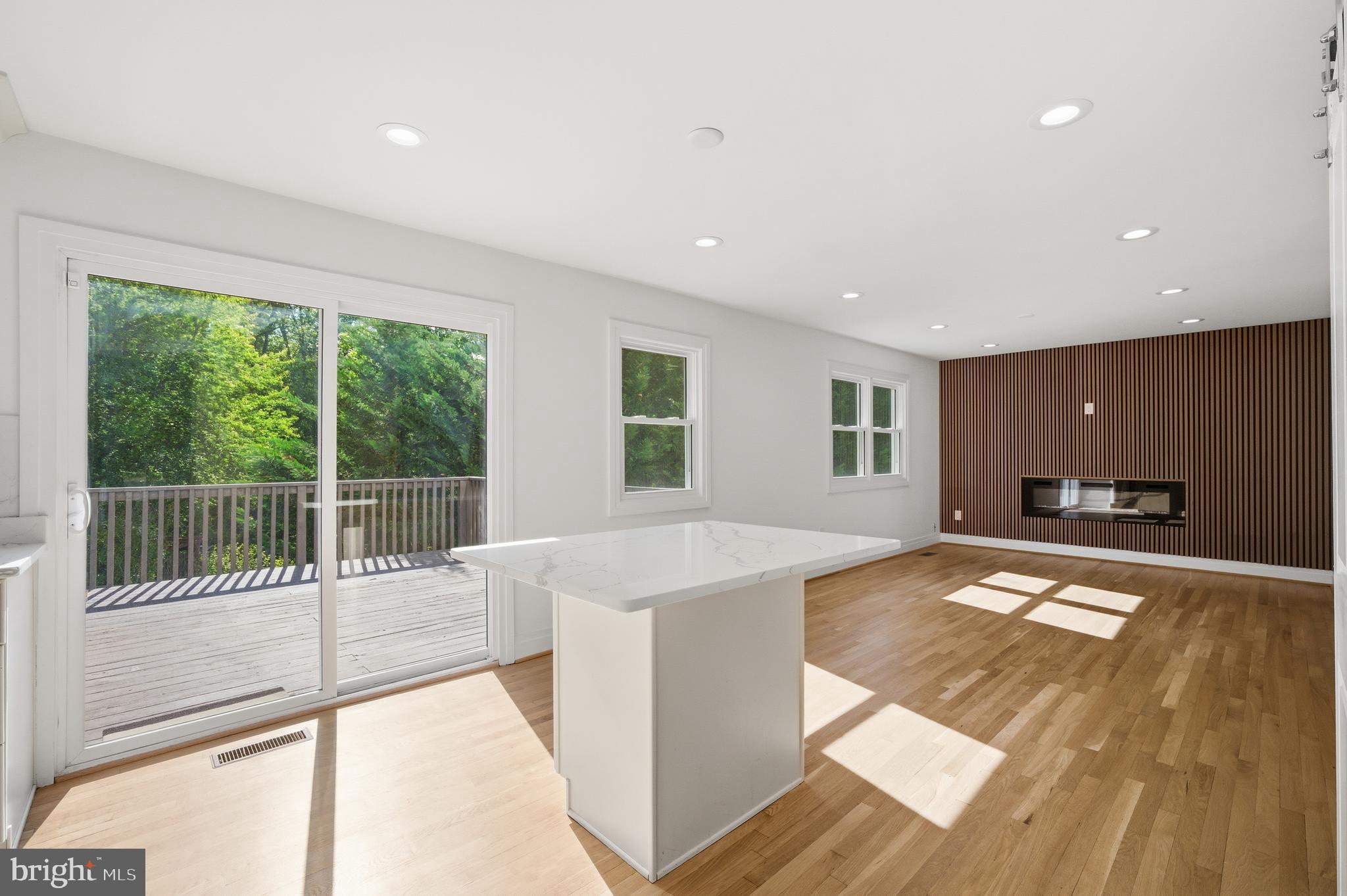TIBURON - Residential