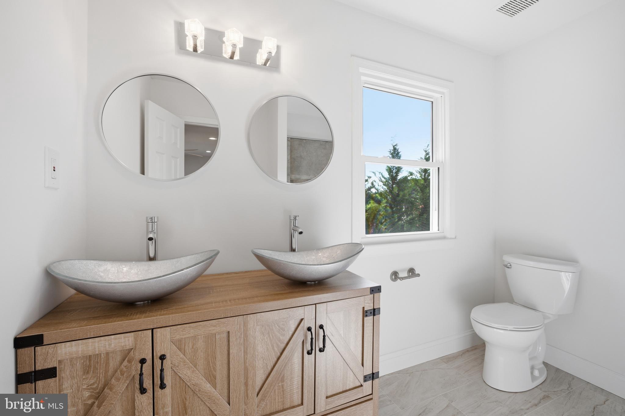 TIBURON - Residential