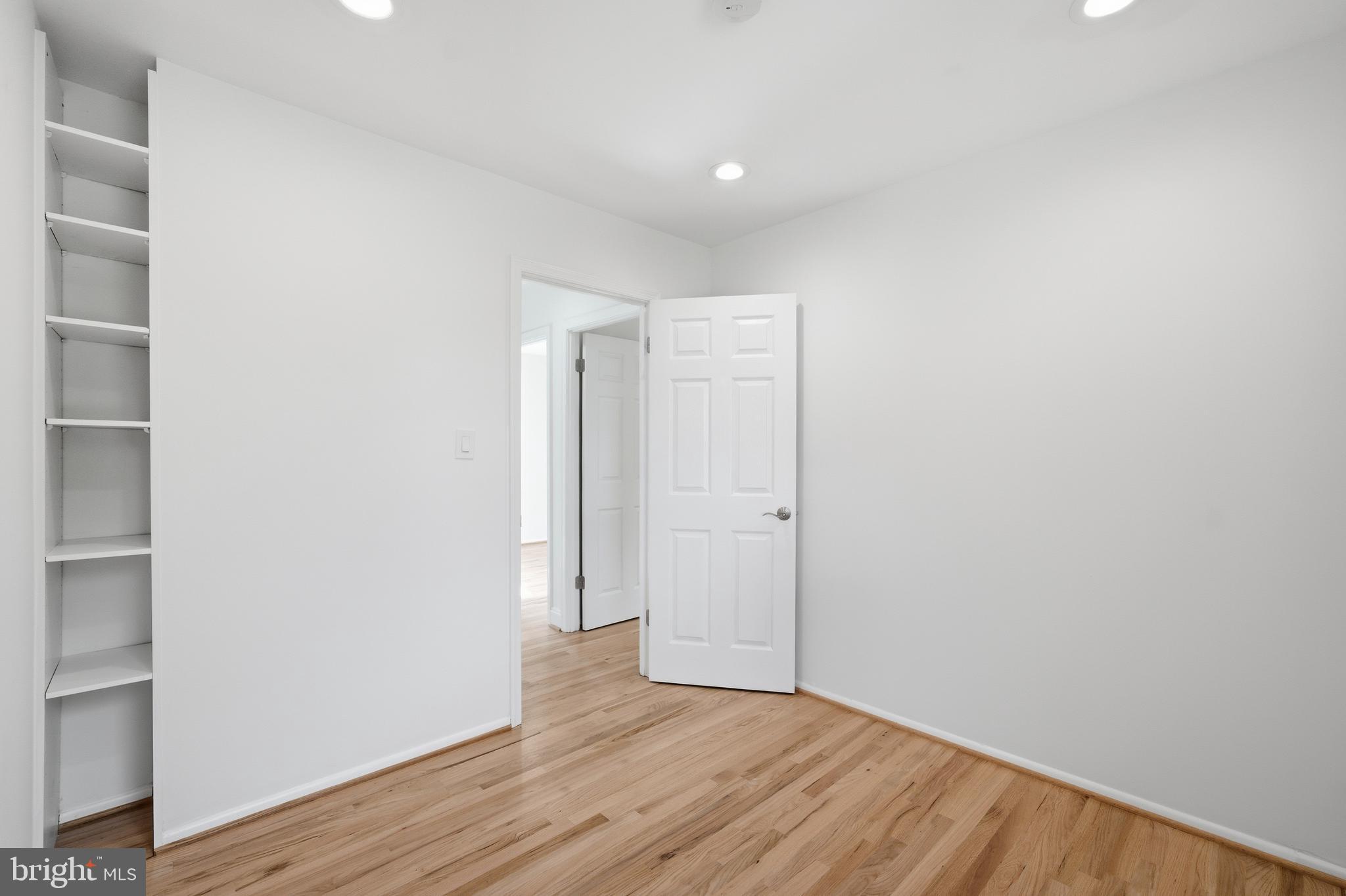 TIBURON - Residential