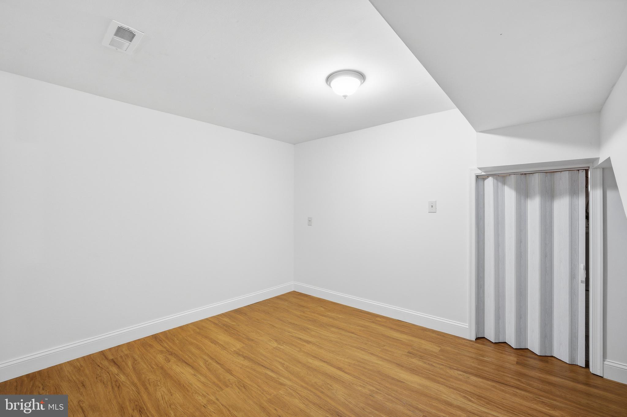 TIBURON - Residential
