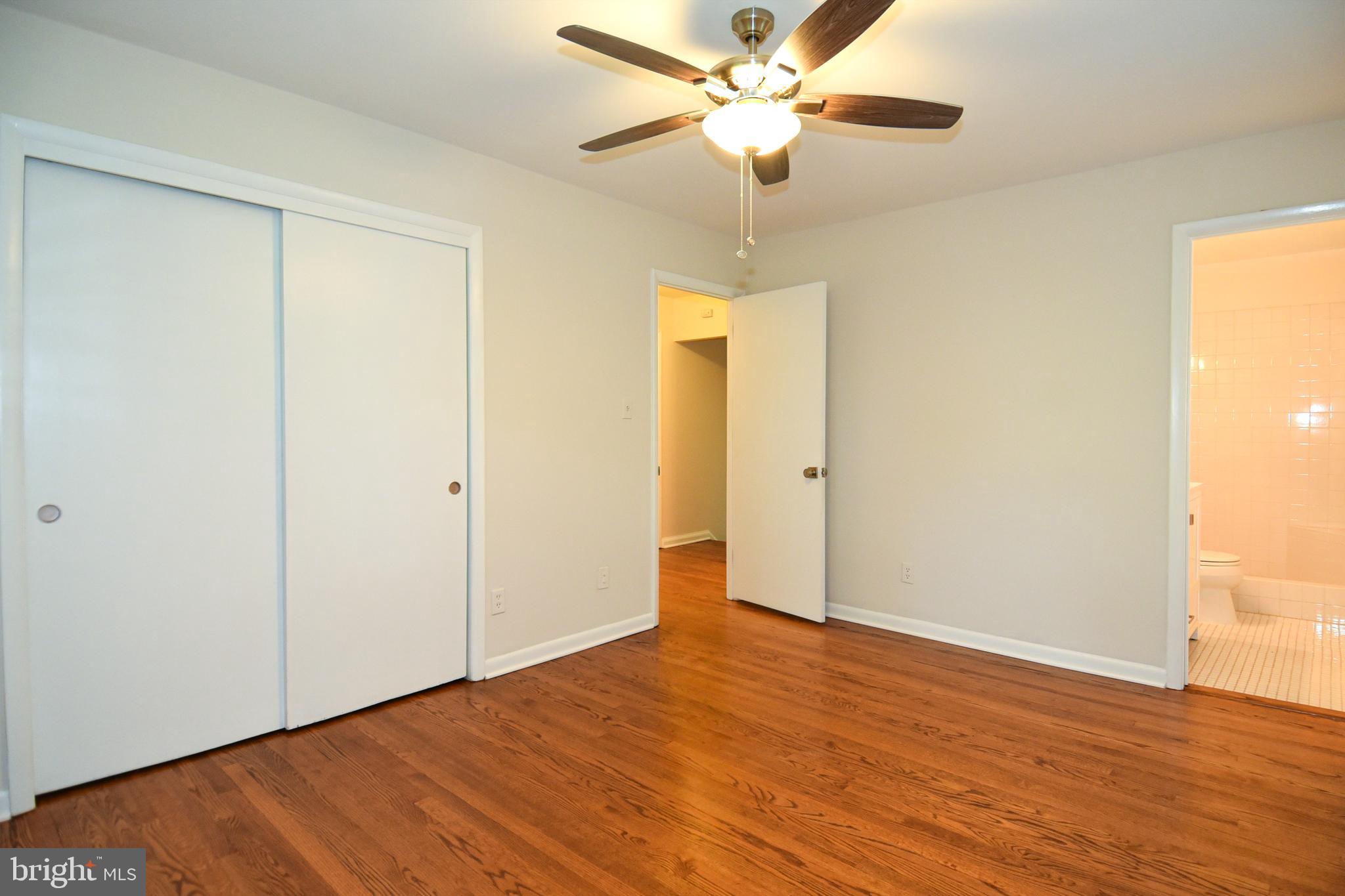 OAKMONT MANOR - Residential