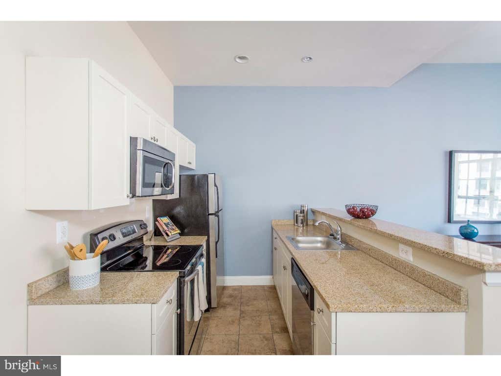 Photo of 600 N Broad Street #707, PHILADELPHIA, PA 19130 (MLS # PAPH2653978)