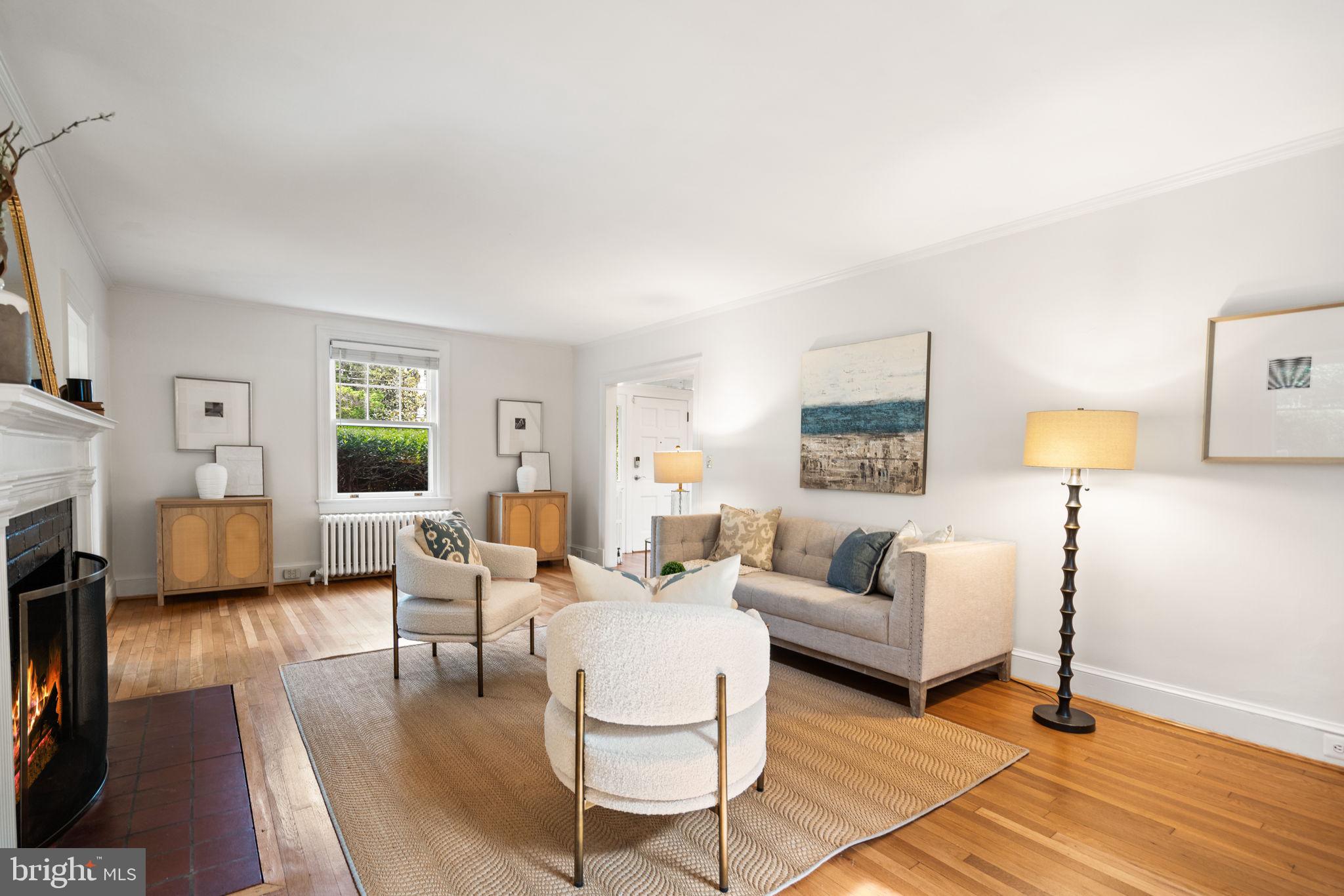 CHEVY CHASE - Residential