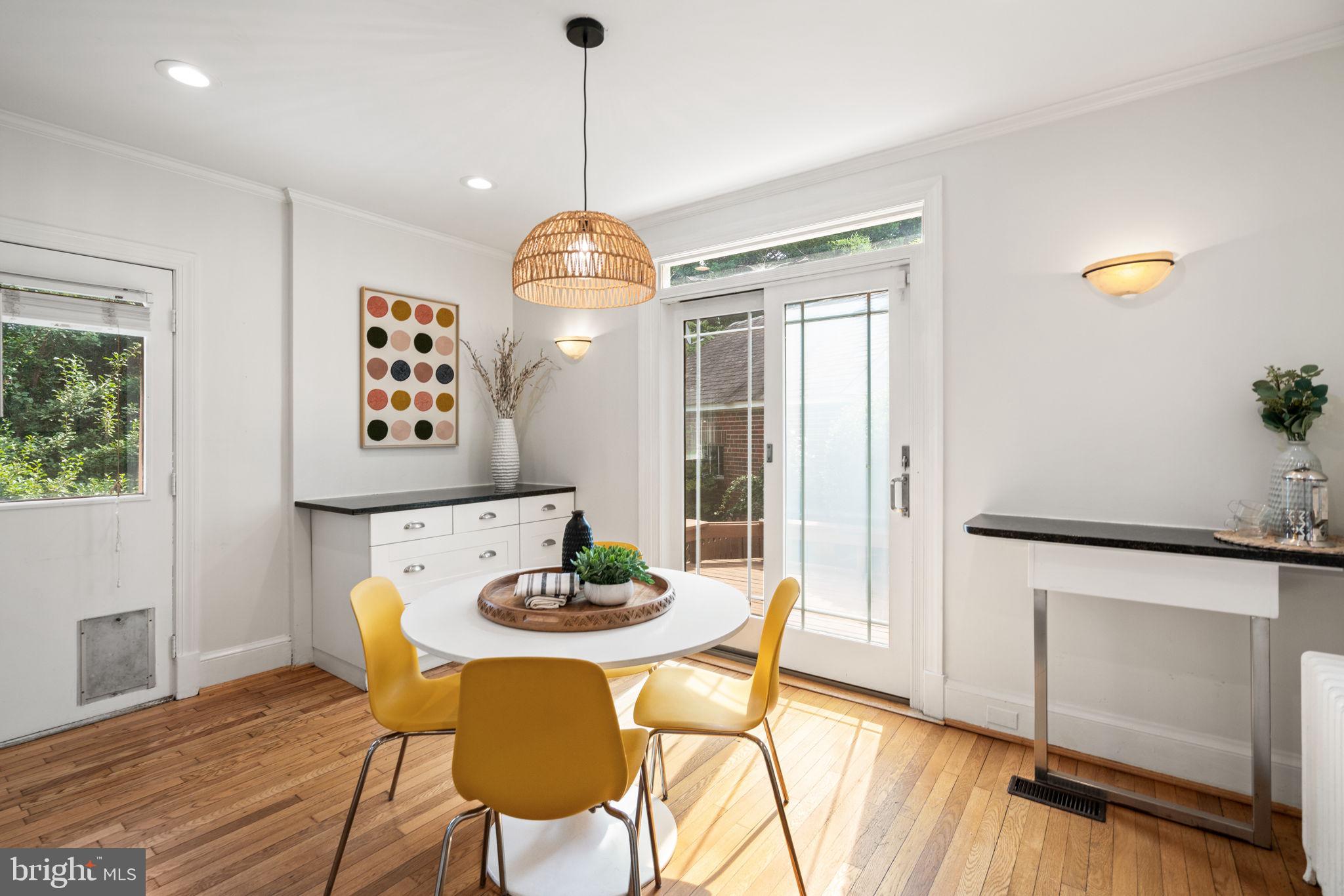 CHEVY CHASE - Residential