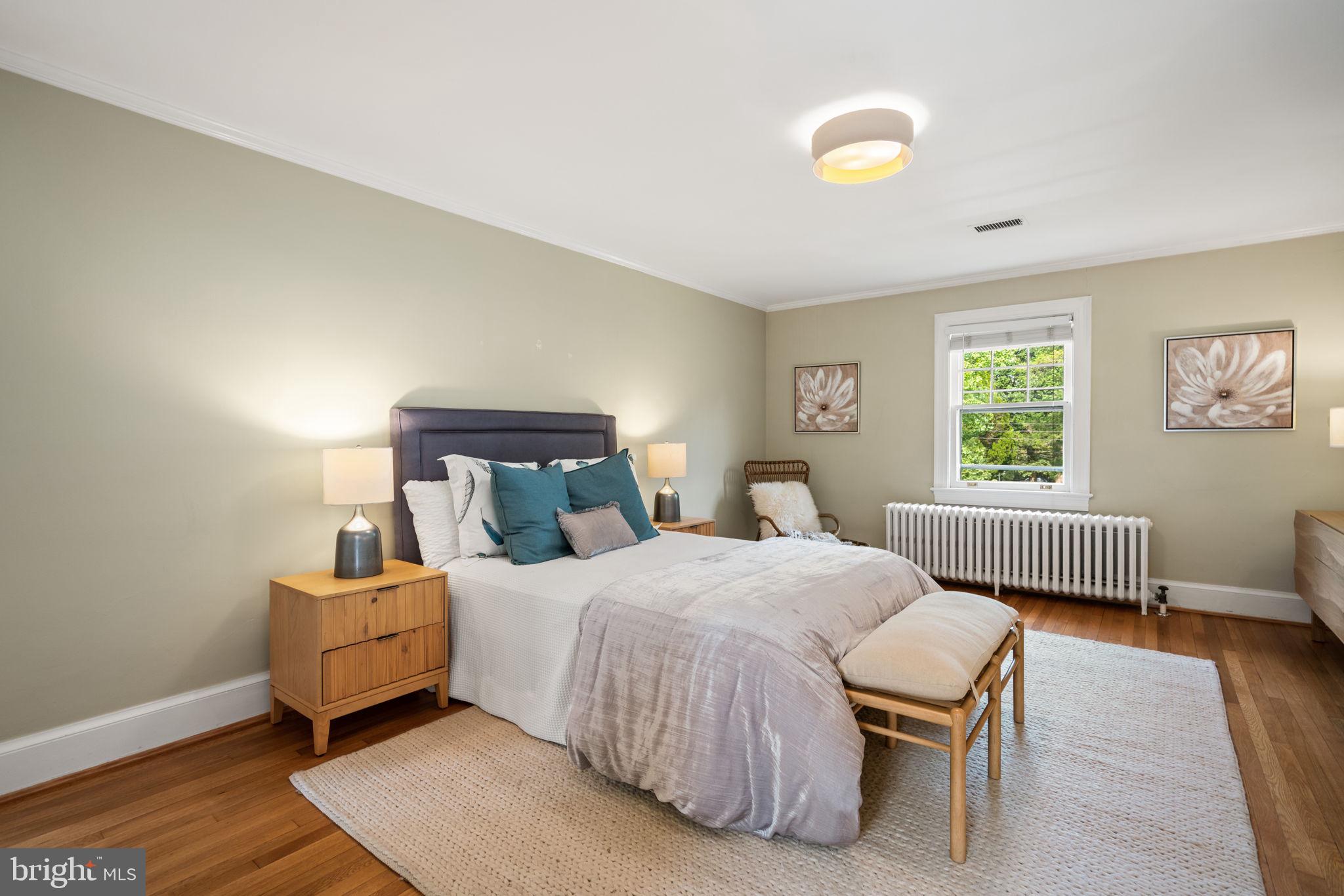 CHEVY CHASE - Residential