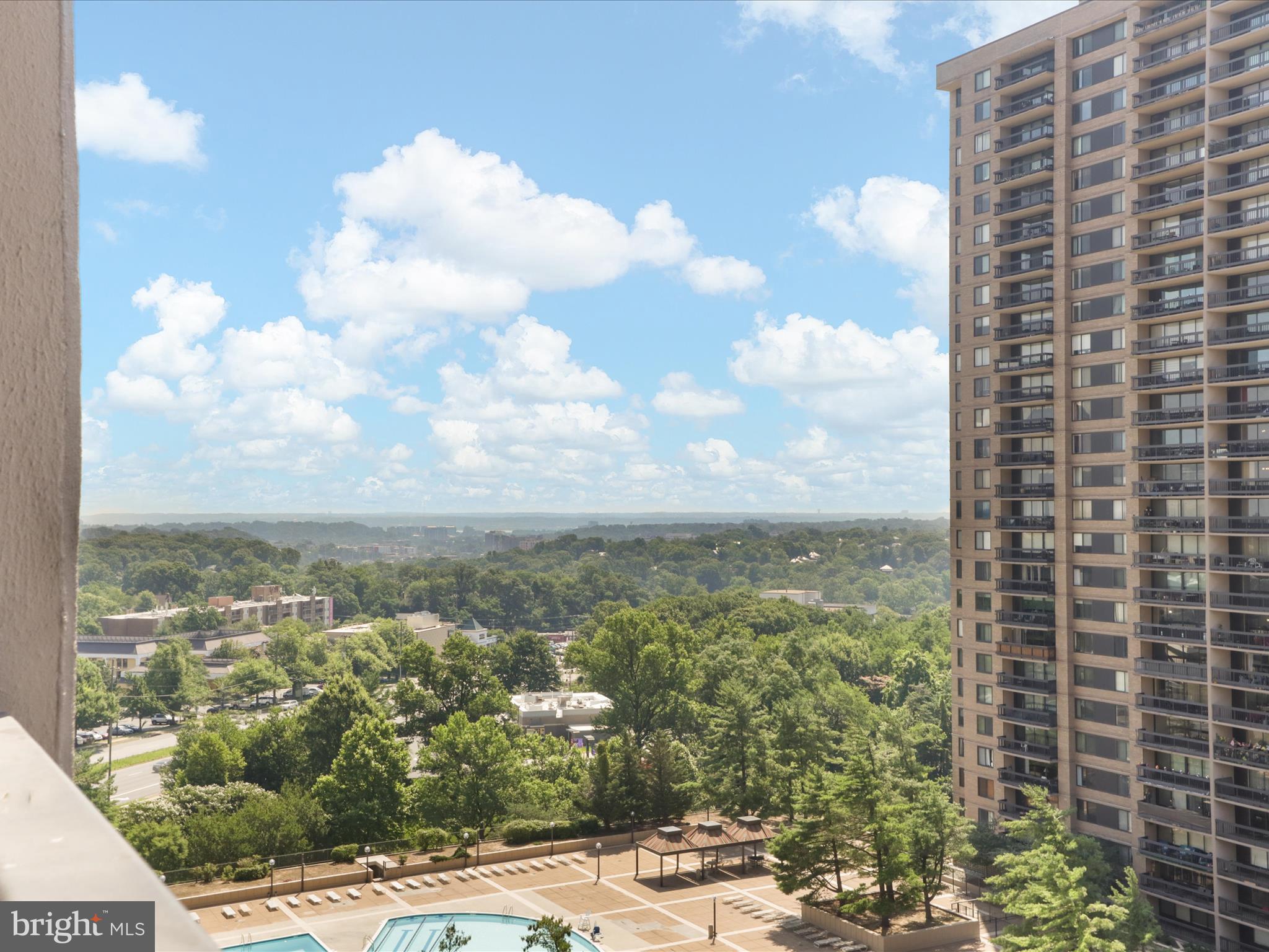 SKYLINE PLAZA - Residential Lease