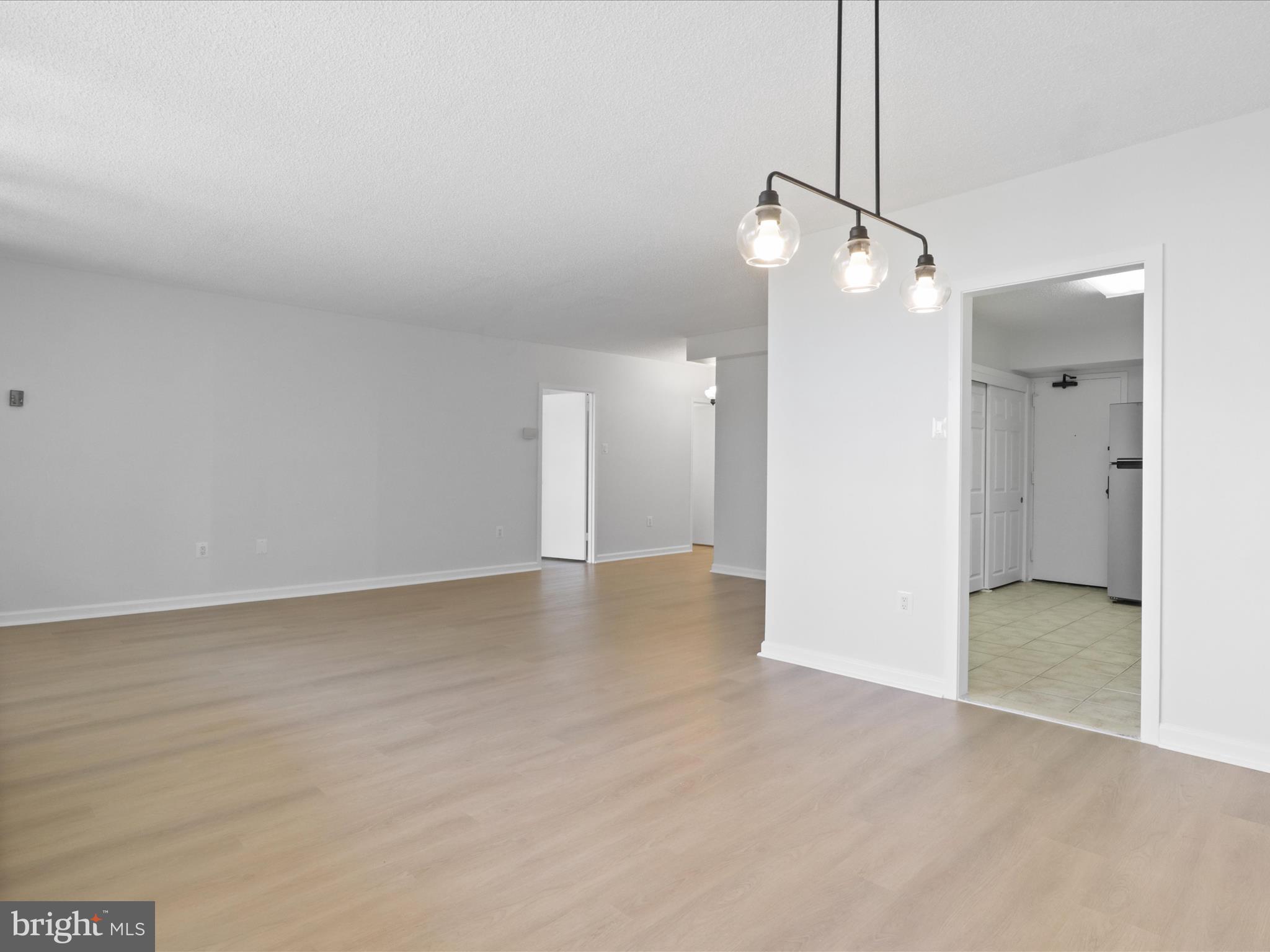 SKYLINE PLAZA - Residential Lease