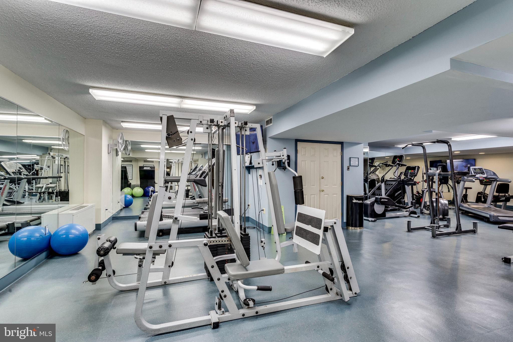 SKYLINE PLAZA - Residential Lease