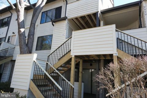 9936 HELLINGLY PLACE 141 MONTGOMERY VILLAGE MD 20886