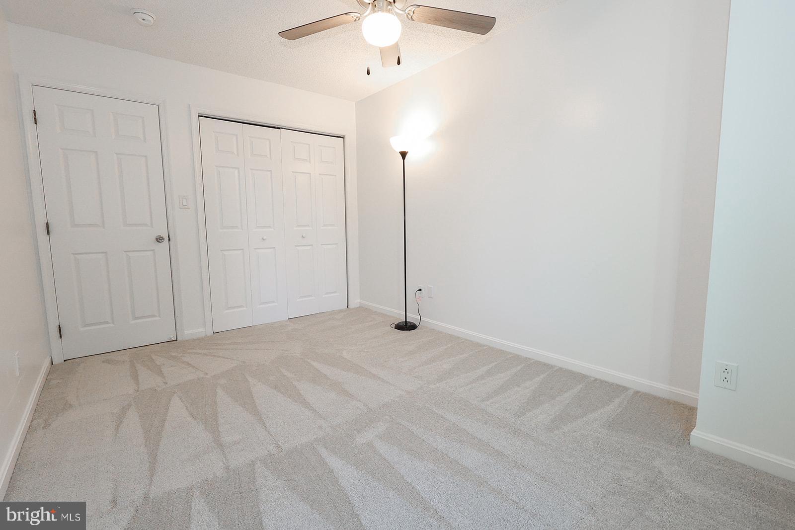 LONGFIELDS VILLAGE - Residential