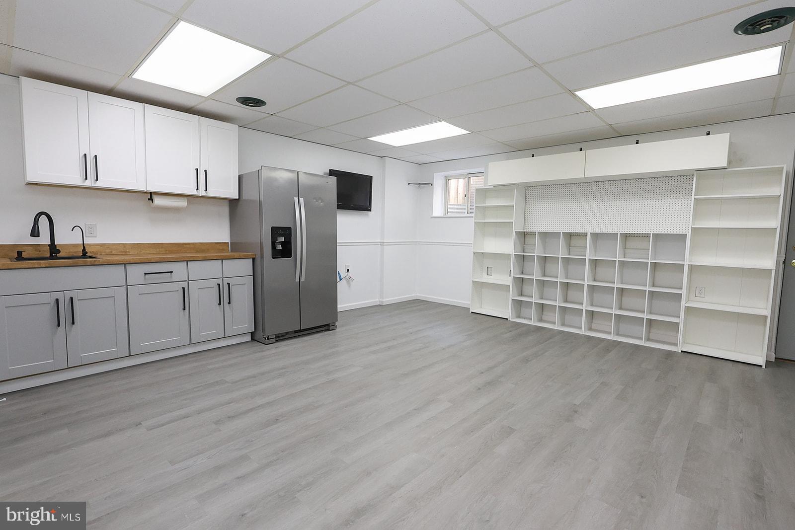 LONGFIELDS VILLAGE - Residential