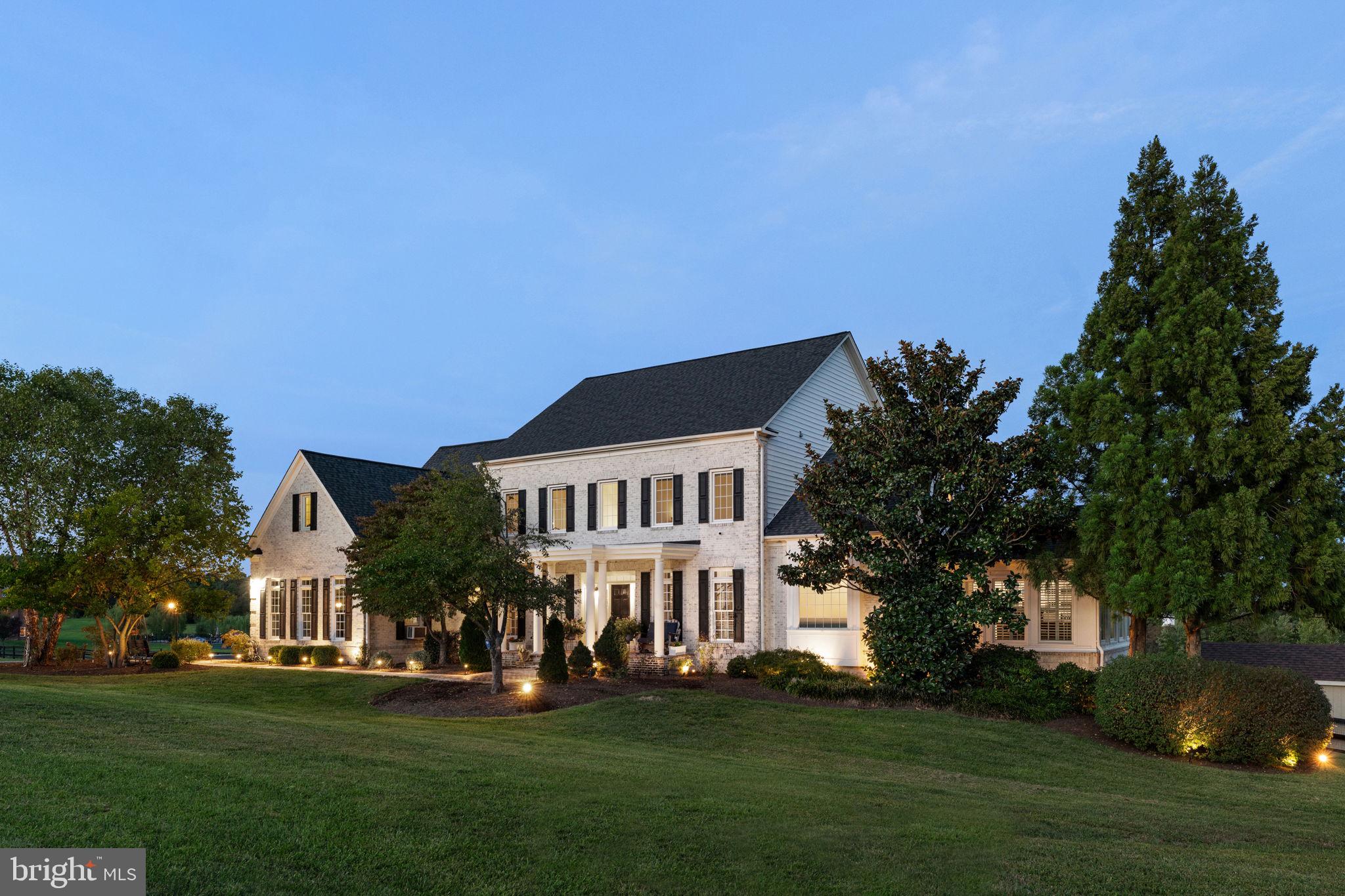 AVONDALE ESTATES - Residential