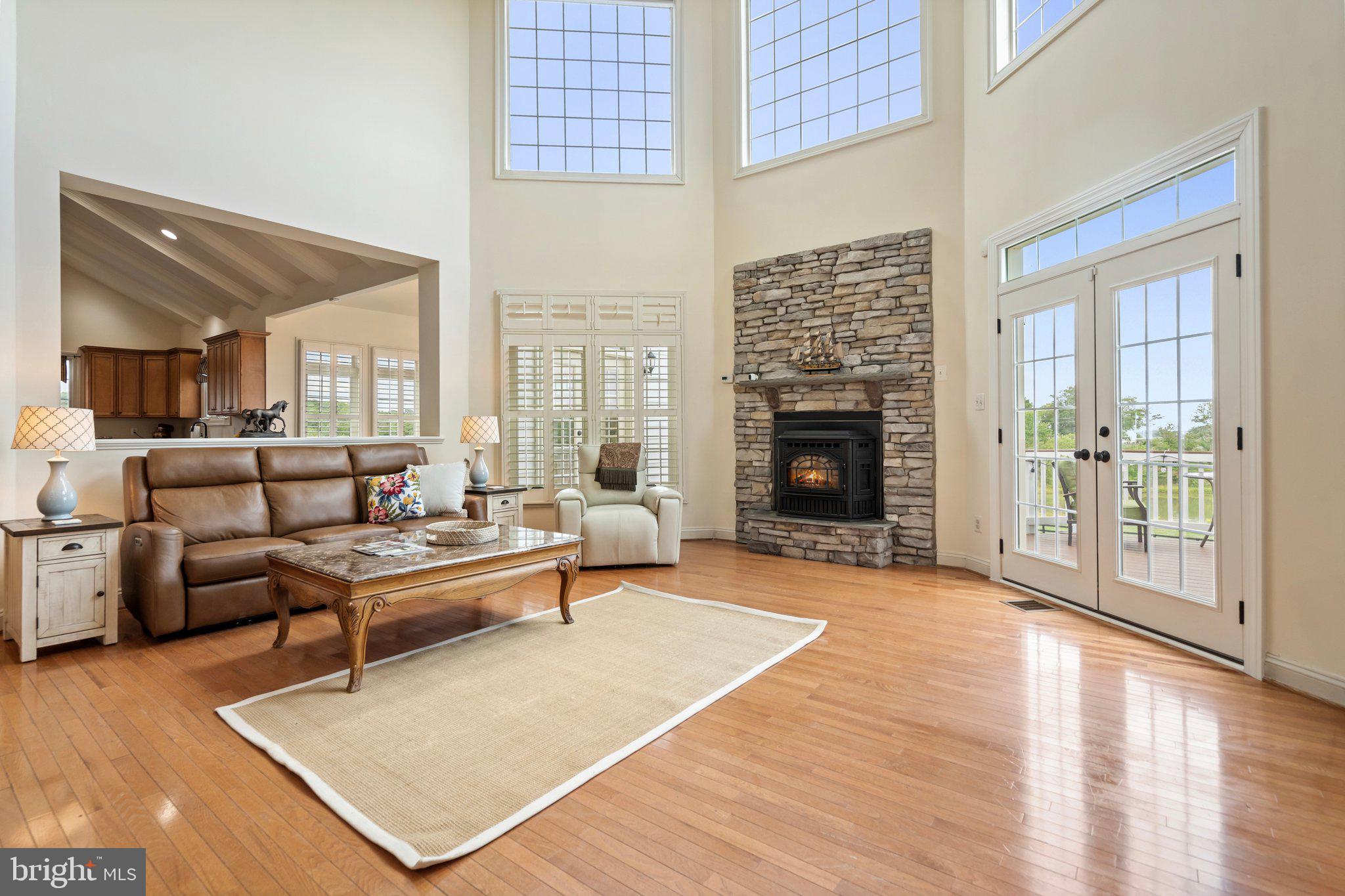 AVONDALE ESTATES - Residential