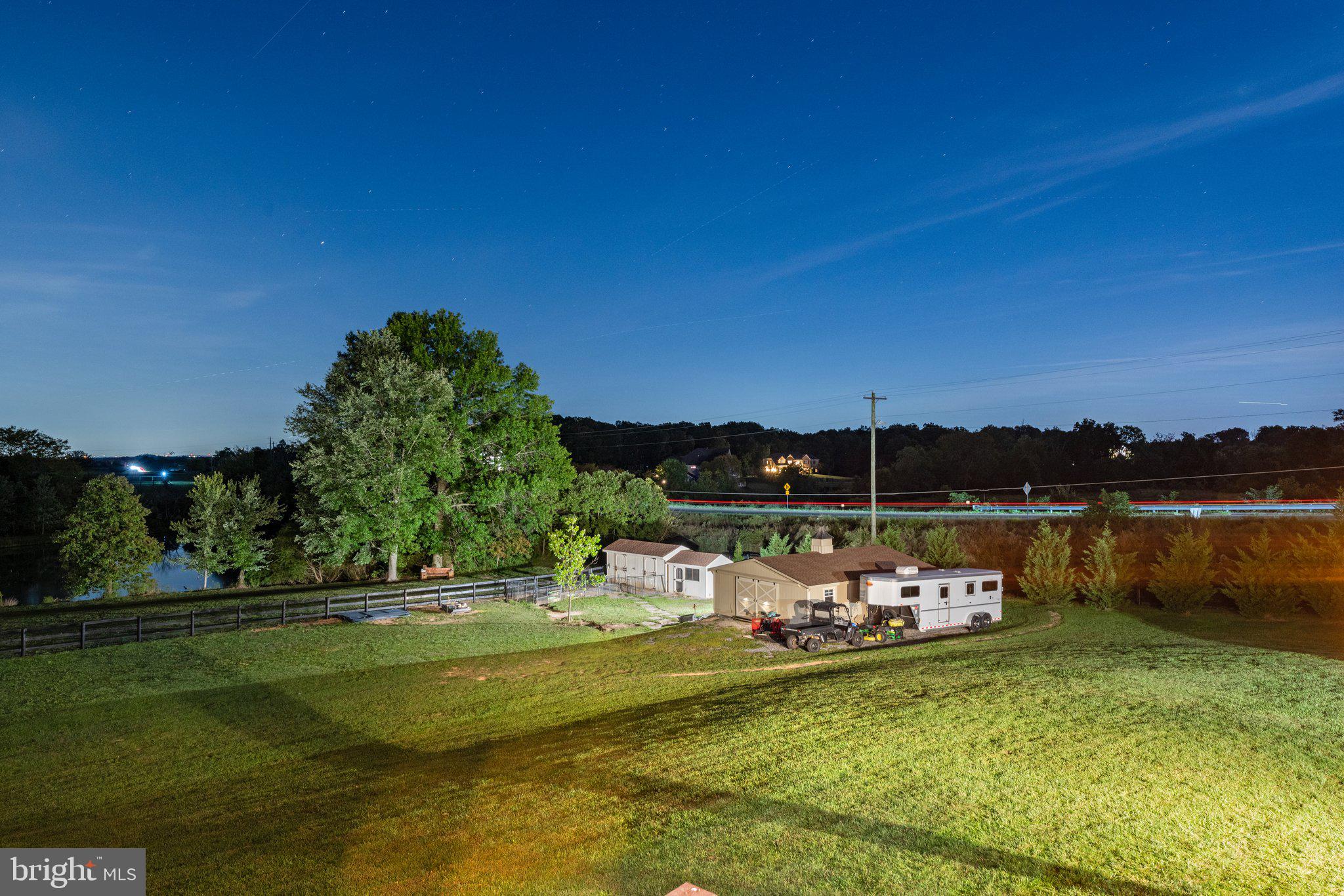 AVONDALE ESTATES - Residential