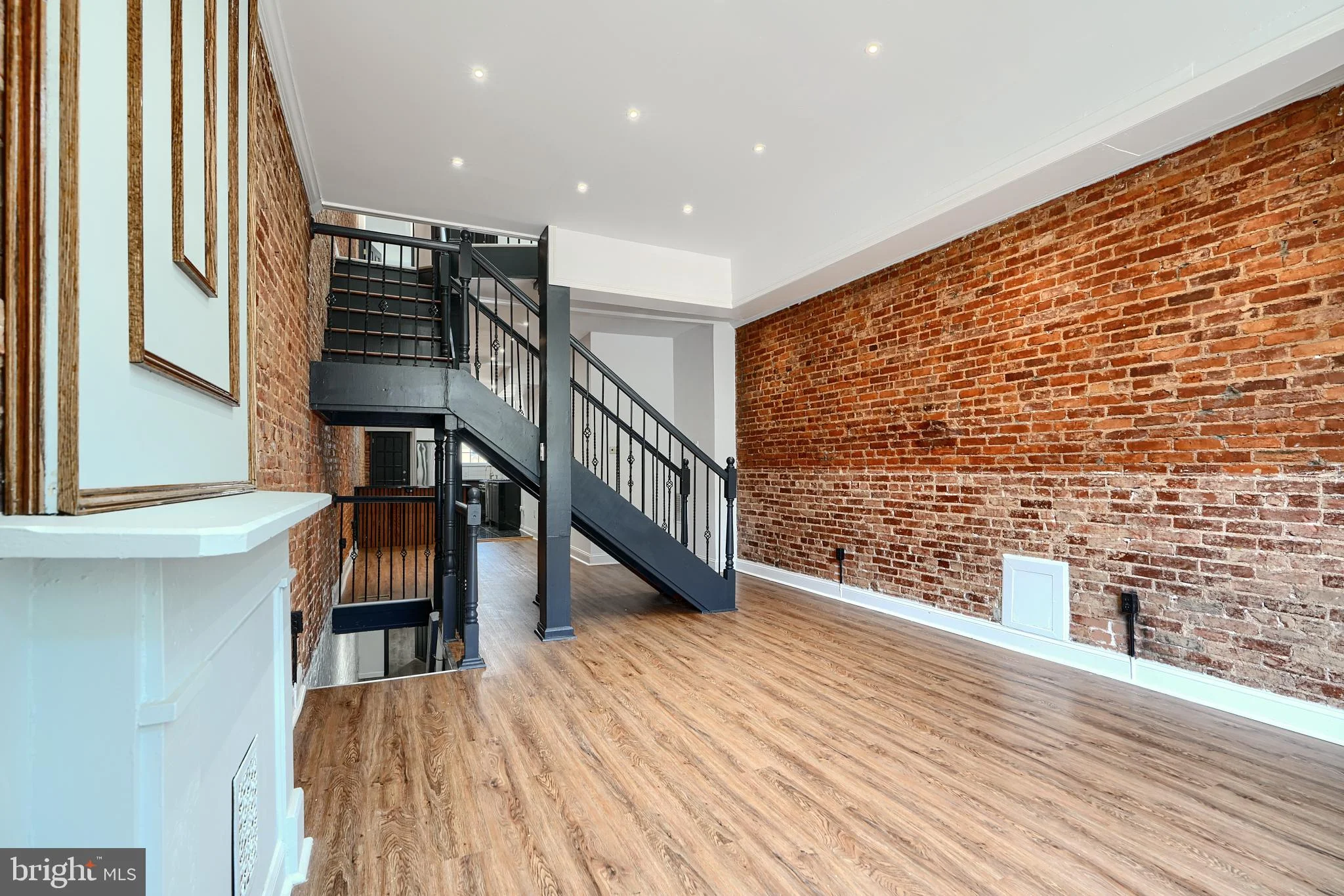3318 E Baltimore Street, Baltimore, MD 21224 photo 4