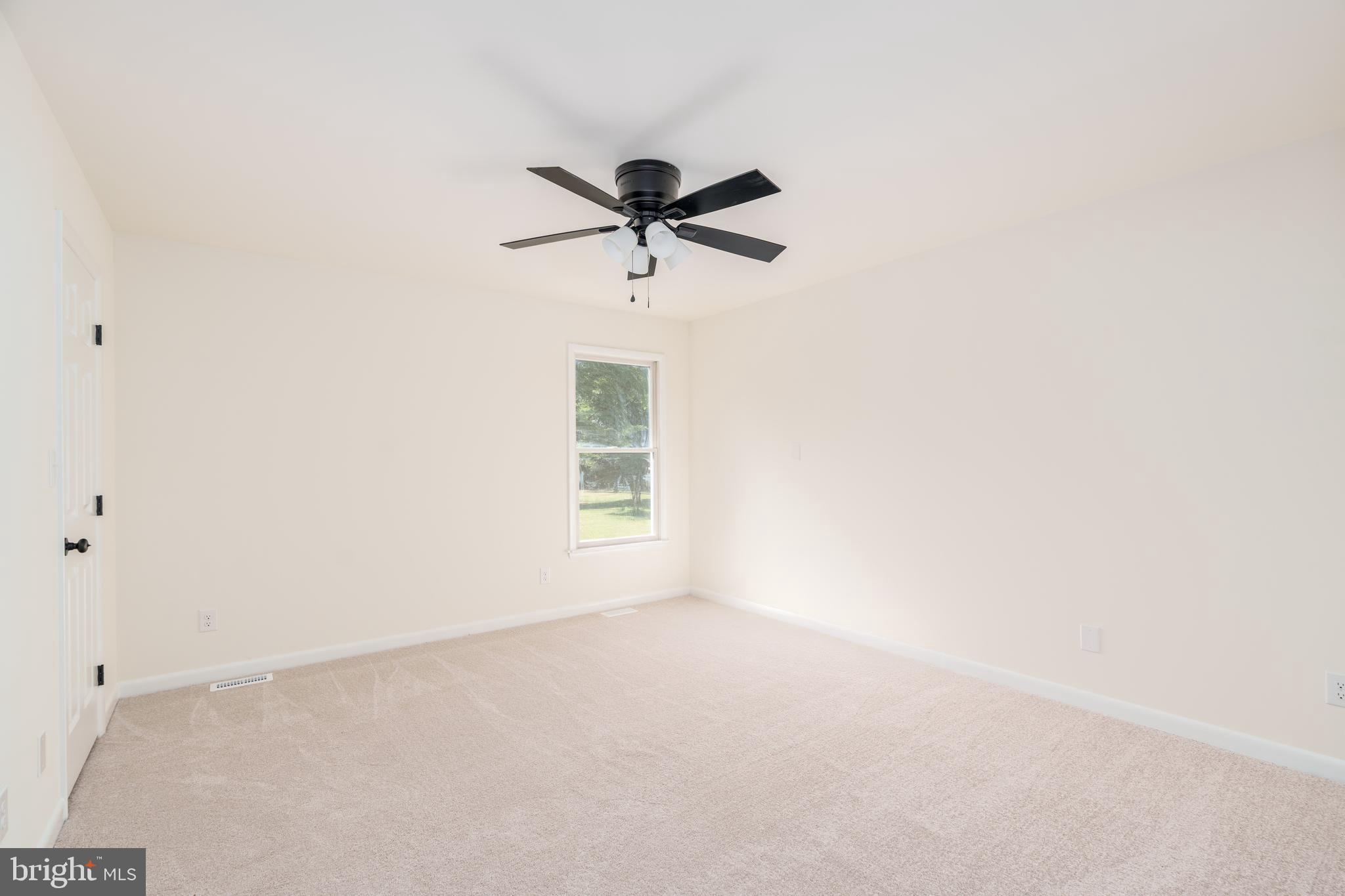 MEADOW RUN - Residential