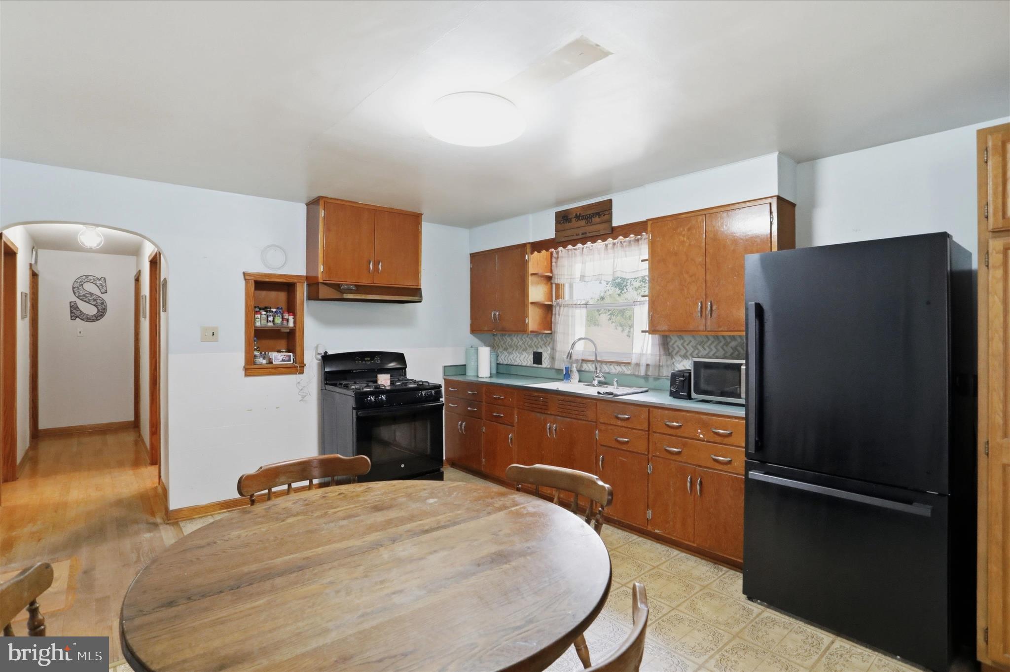 TROUT EST - Residential