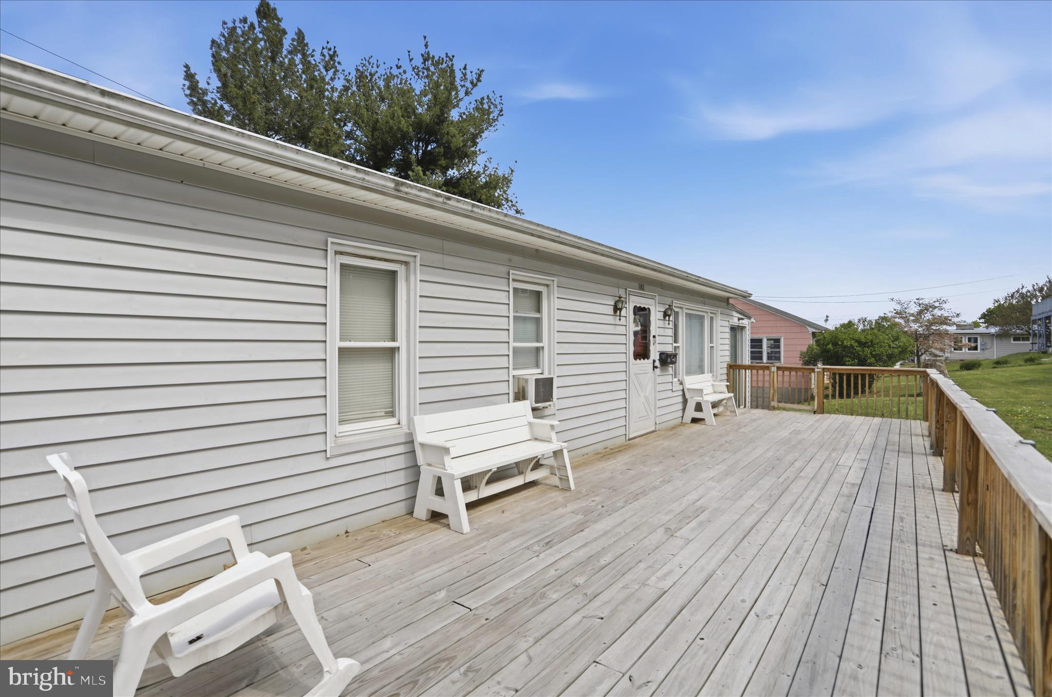 TROUT EST - Residential