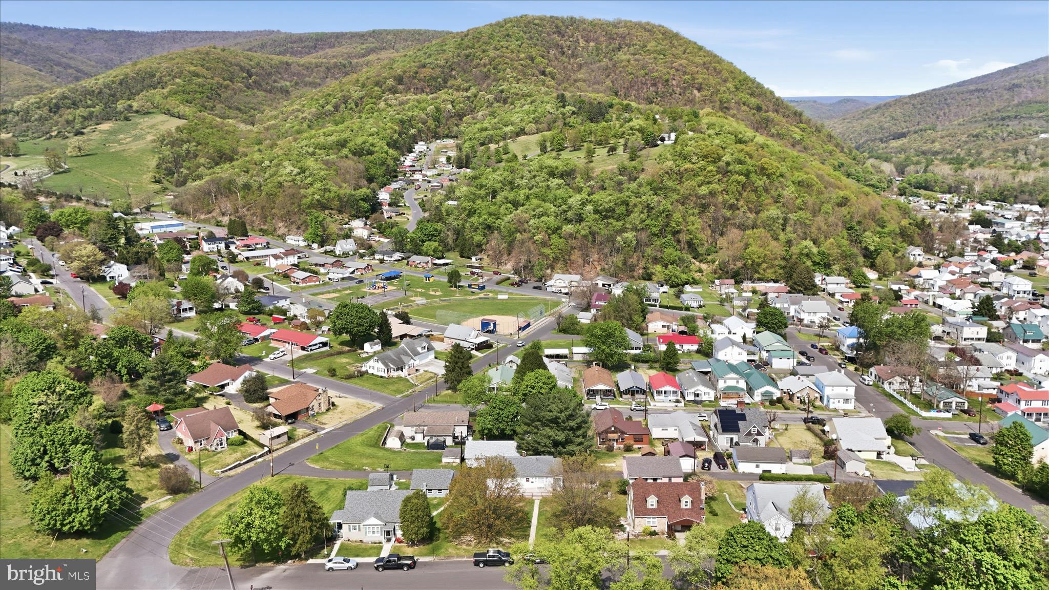 TROUT EST - Residential