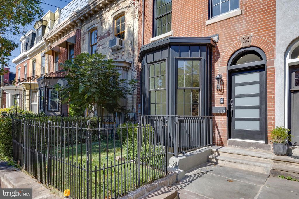 Photo of 2139 Bainbridge Street, PHILADELPHIA, PA 19146 (MLS # PAPH2545838)