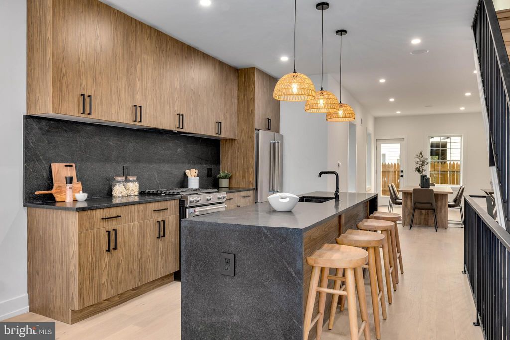 Photo of 2139 Bainbridge Street, PHILADELPHIA, PA 19146 (MLS # PAPH2545838)