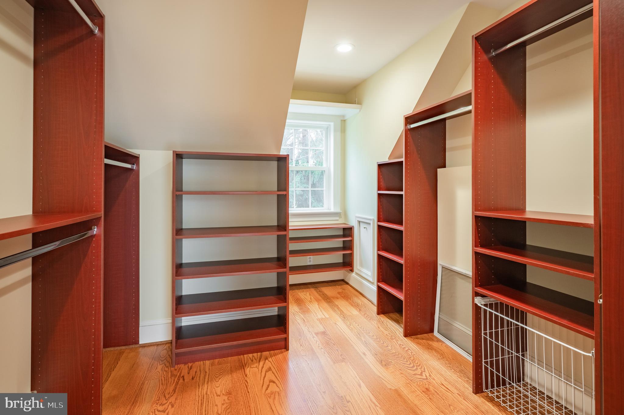 BLUE BELL - Residential