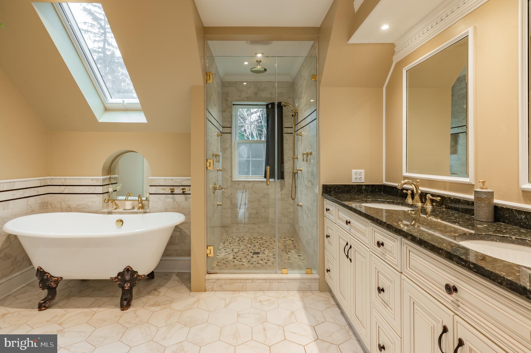 BLUE BELL - Residential