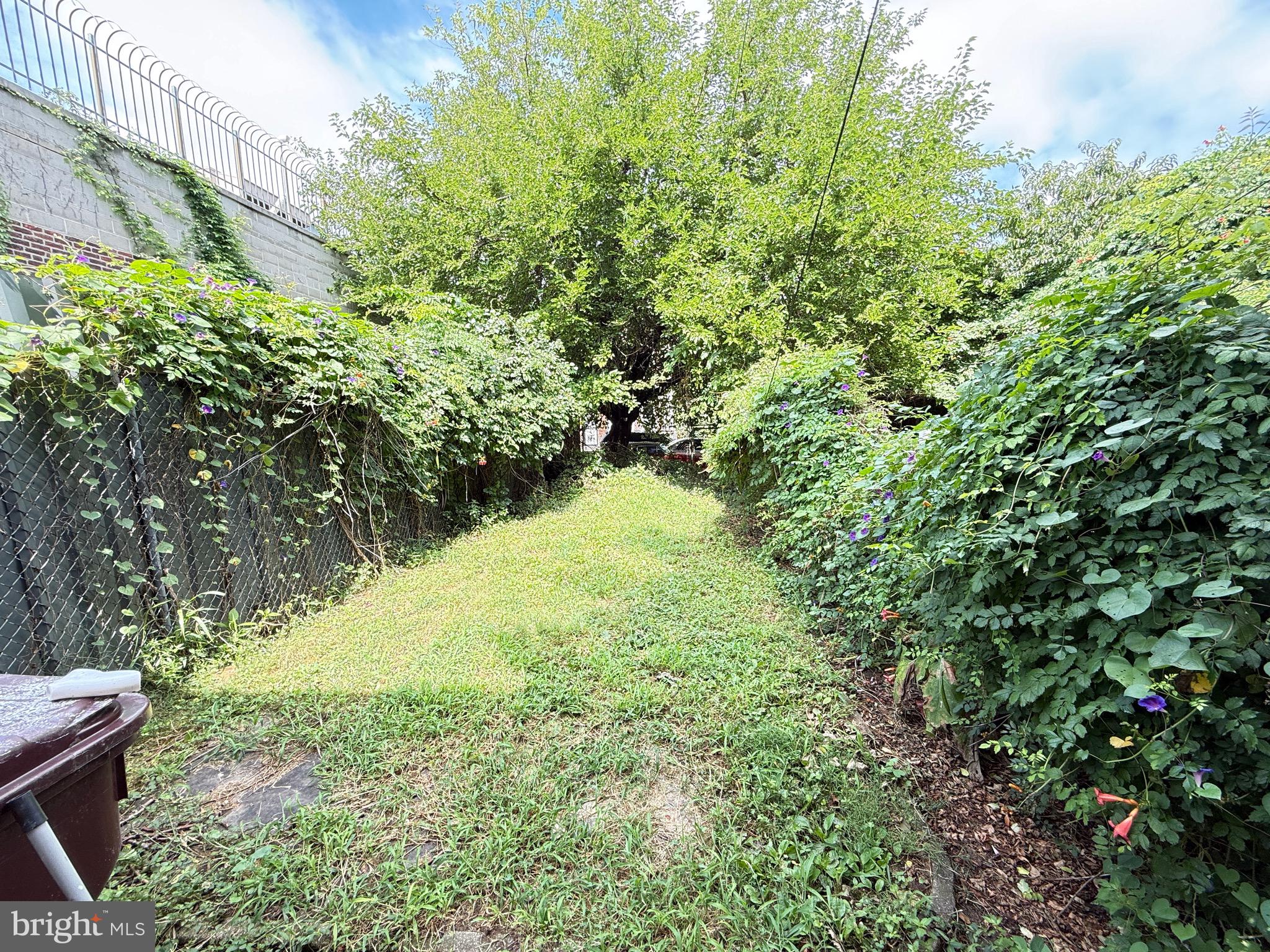 3078 FRANKFORD AVENUE