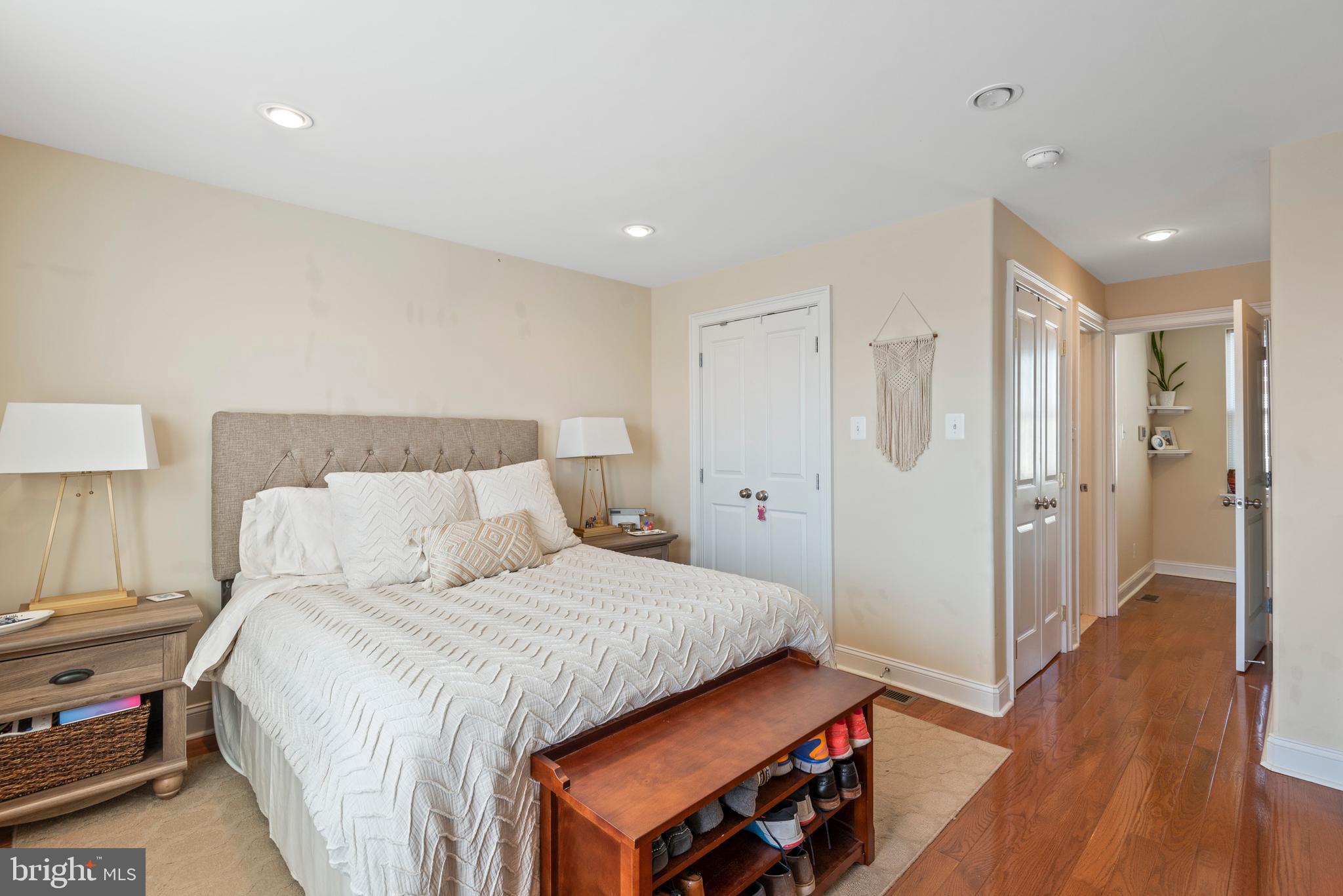 GRADUATE HOSPITAL - Residential Lease