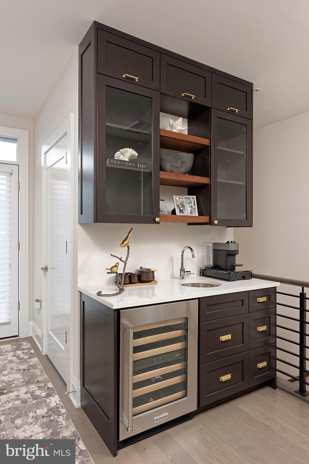 ROBINSON LANDING - Residential